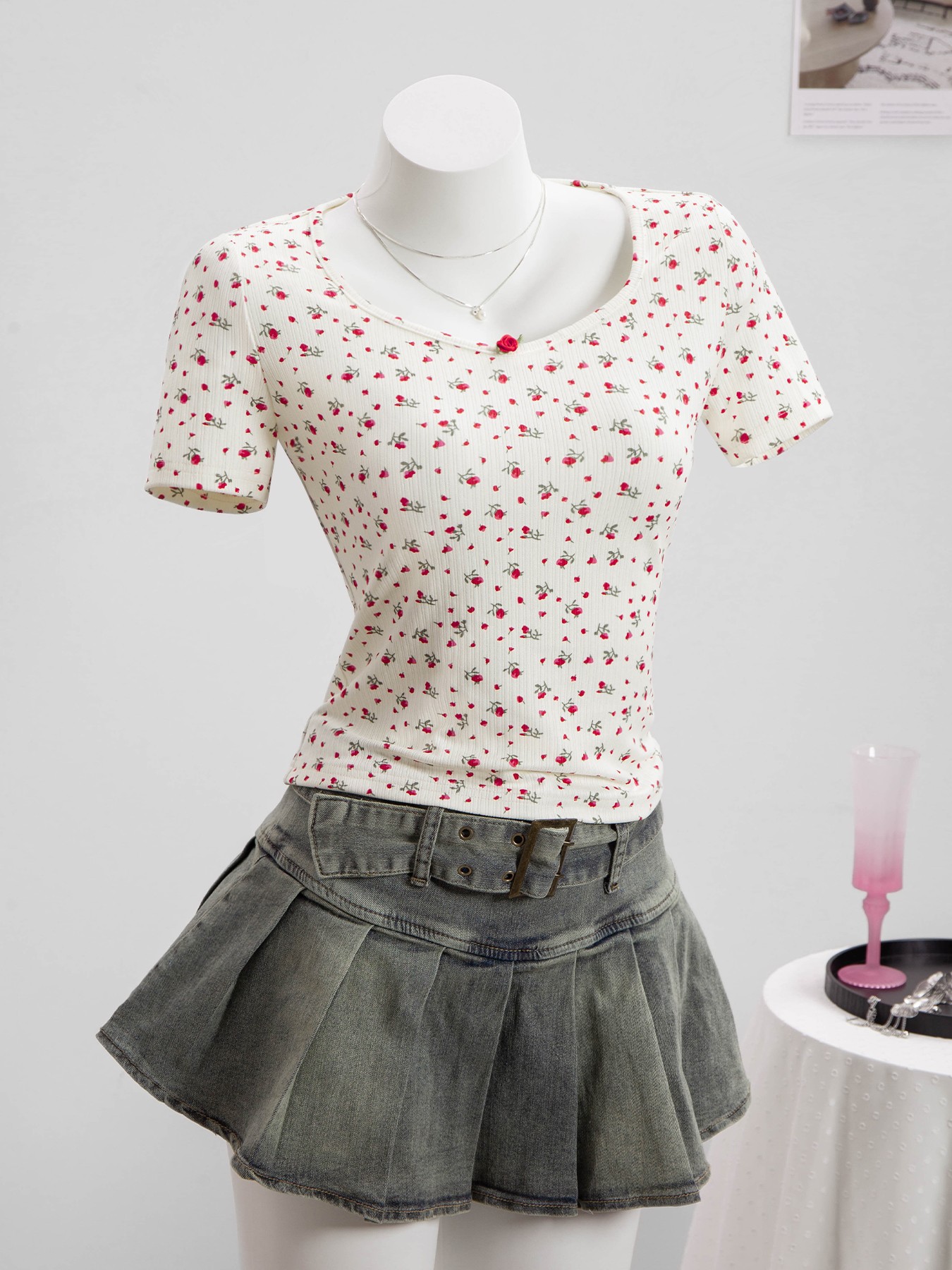 3D Floral Pullover T-Shirt