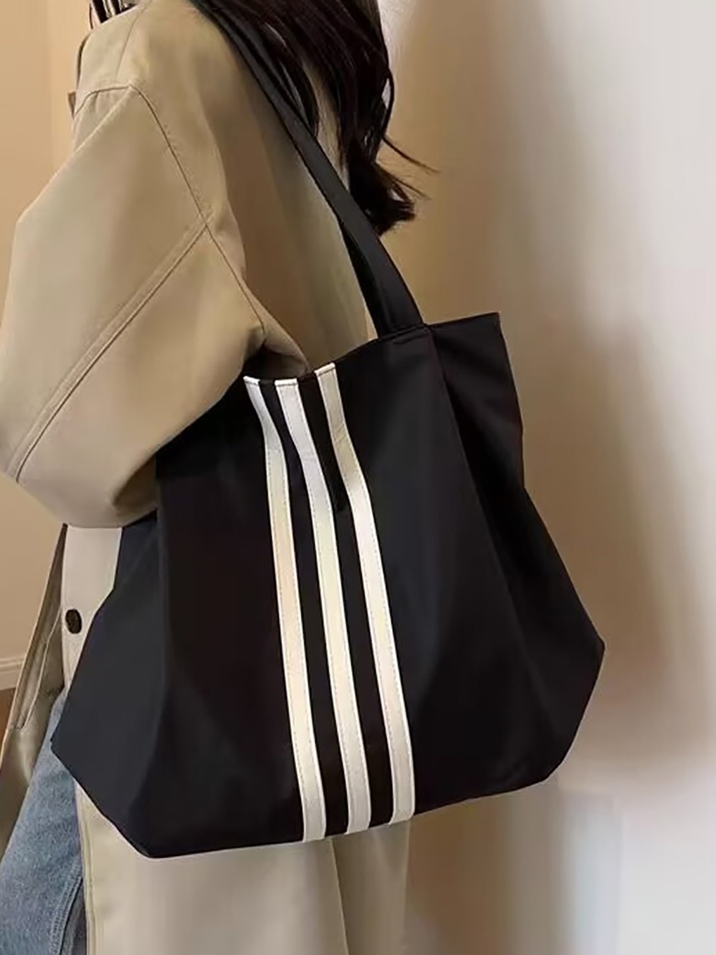 Striped Totes Bag