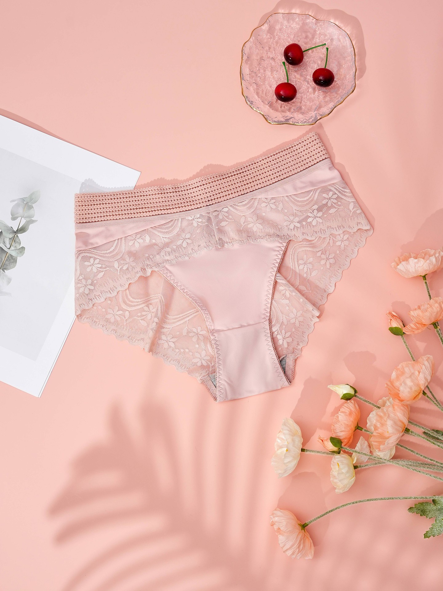 Lace-trimmed Briefs