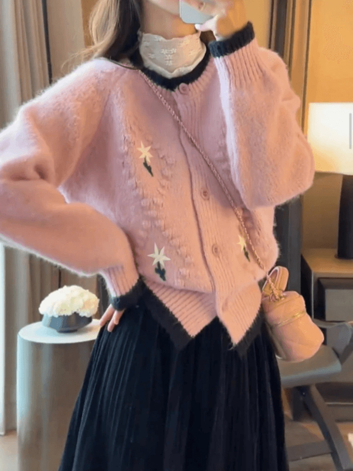 3D Embroidery Knit Cardigan