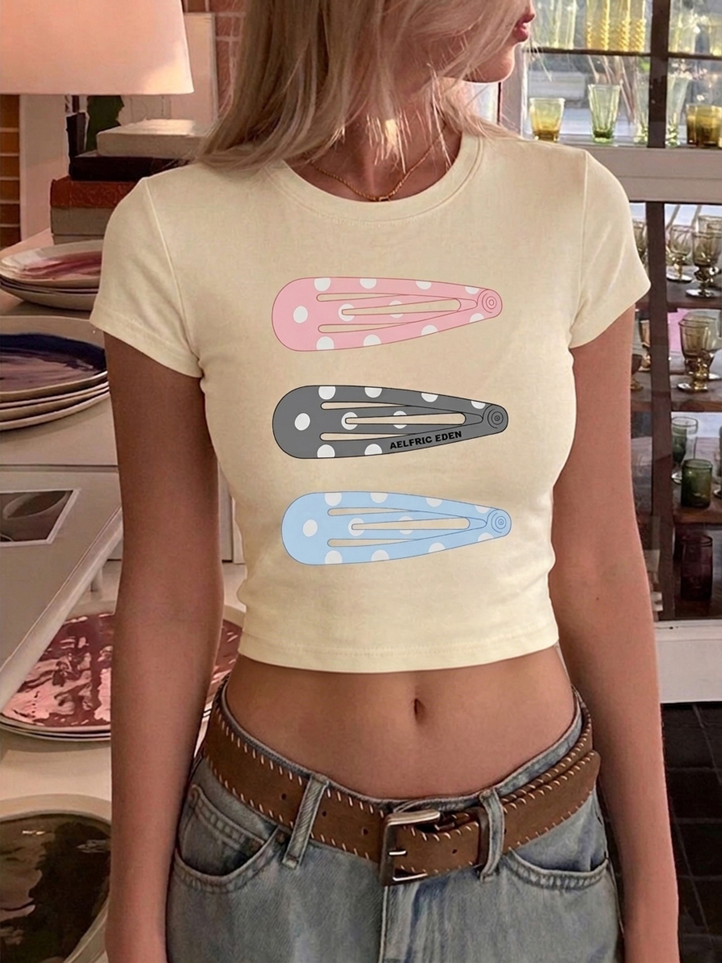 Y2K Hair Clip Print Crop Pullover T-Shirt