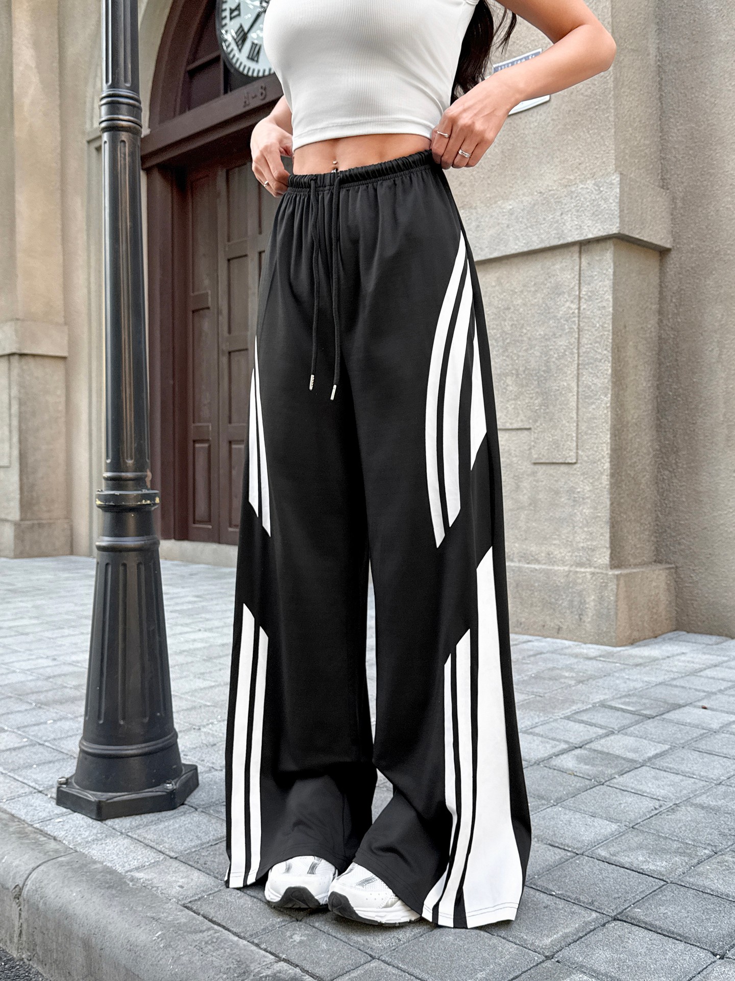[Slightly Stretchable] High Waist Black Patchwork Wide Leg Pants