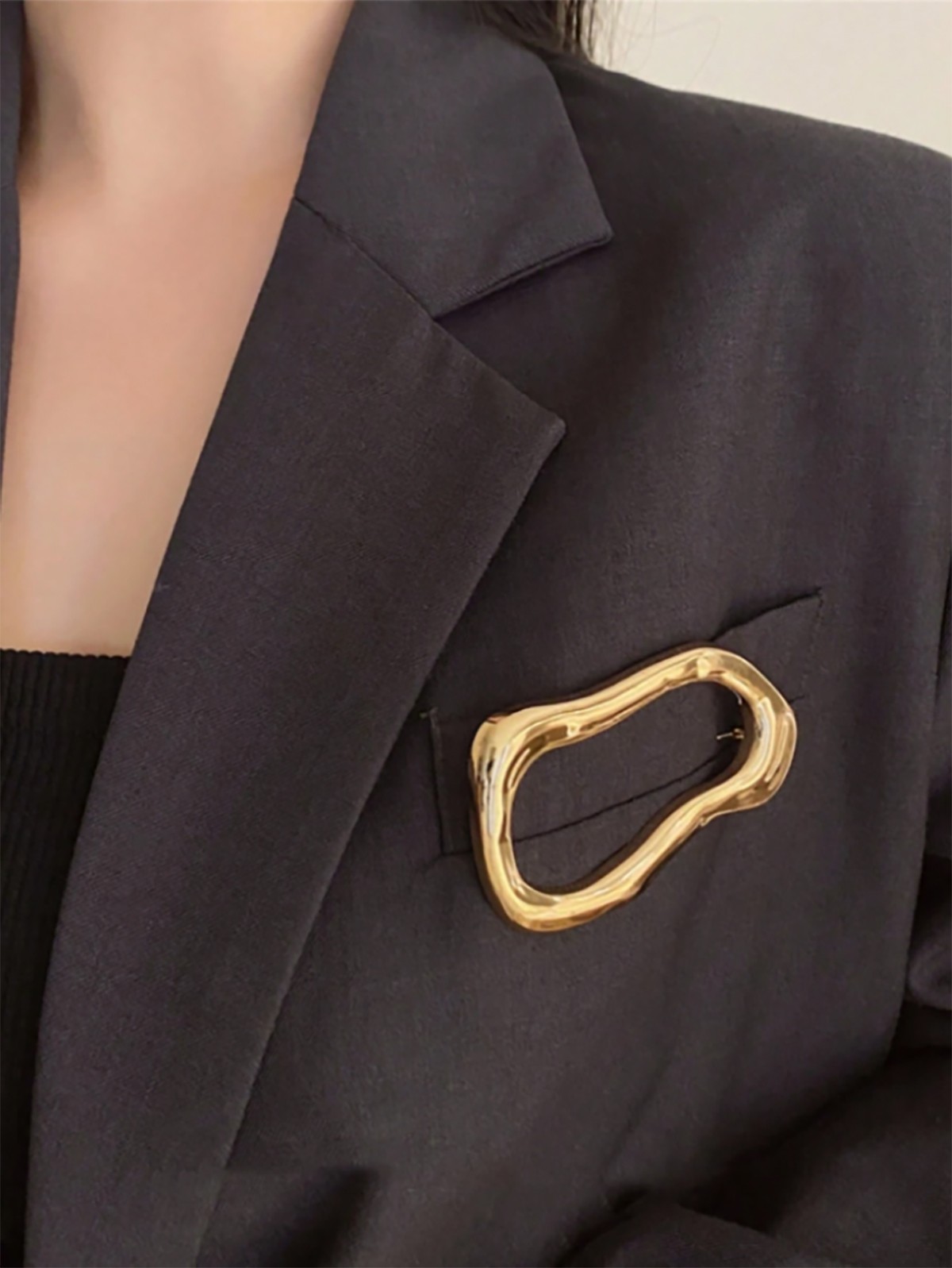 Imitation/Artificial Jewellery - Brooch