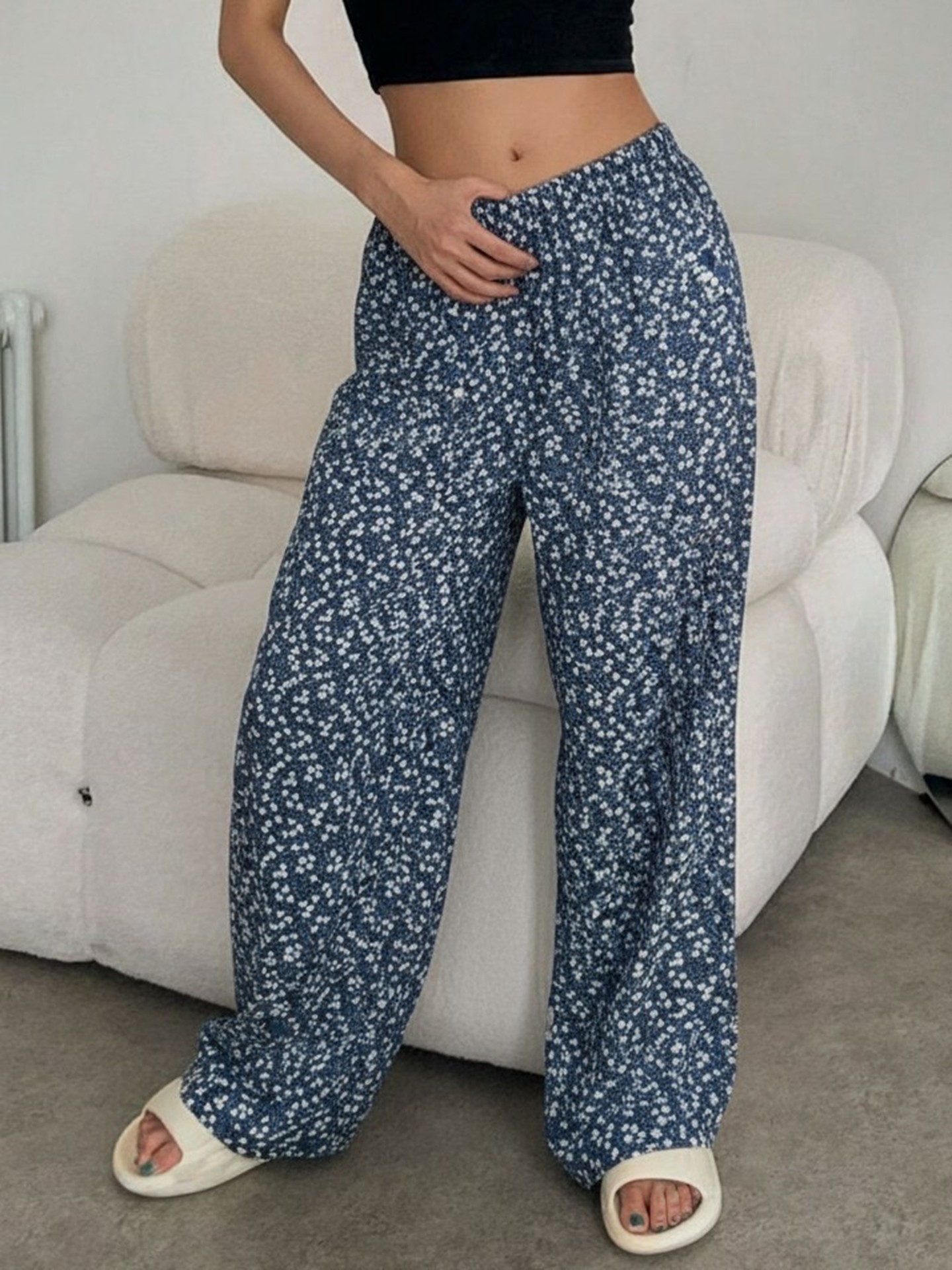 Lounge Bottoms