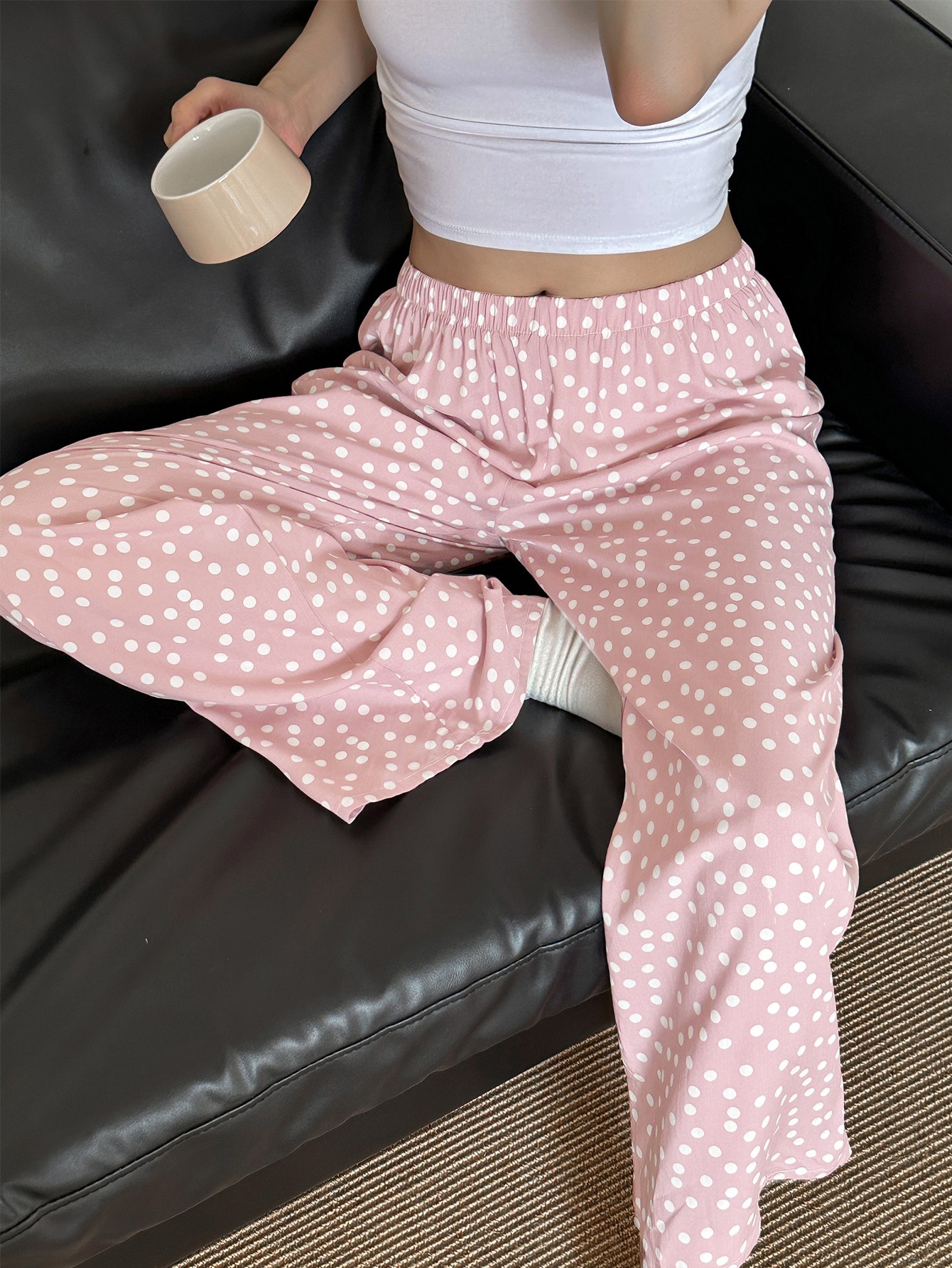 Lounge Bottoms