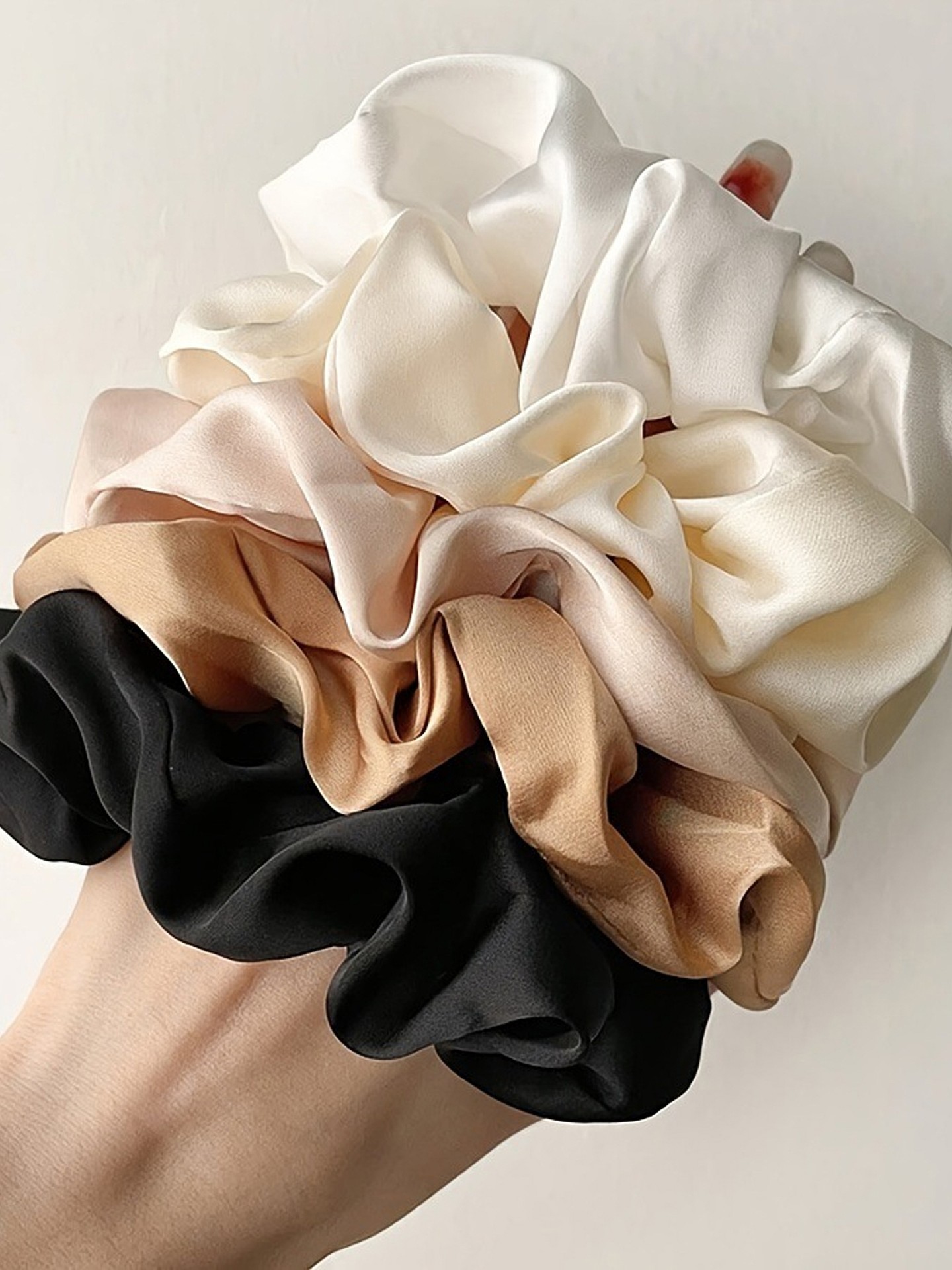 Oversized Satin Hair Tie Set