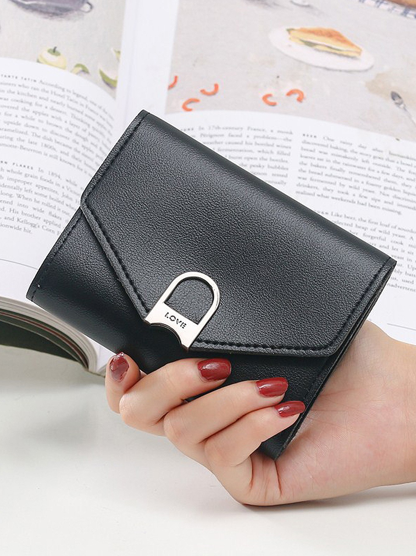 Metal Detail Wallet