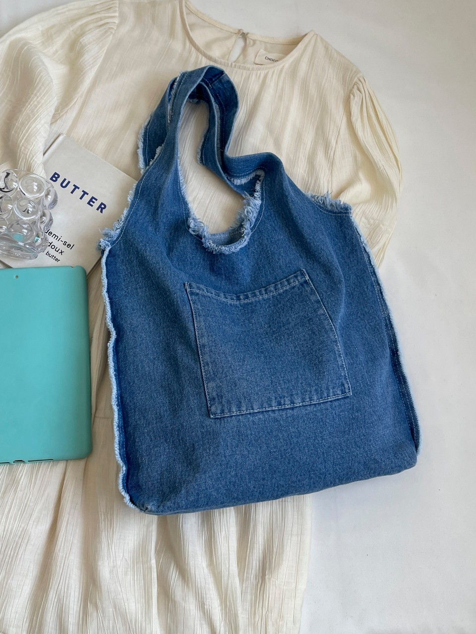 Washed Raw Hem Denim Shoulder Bag