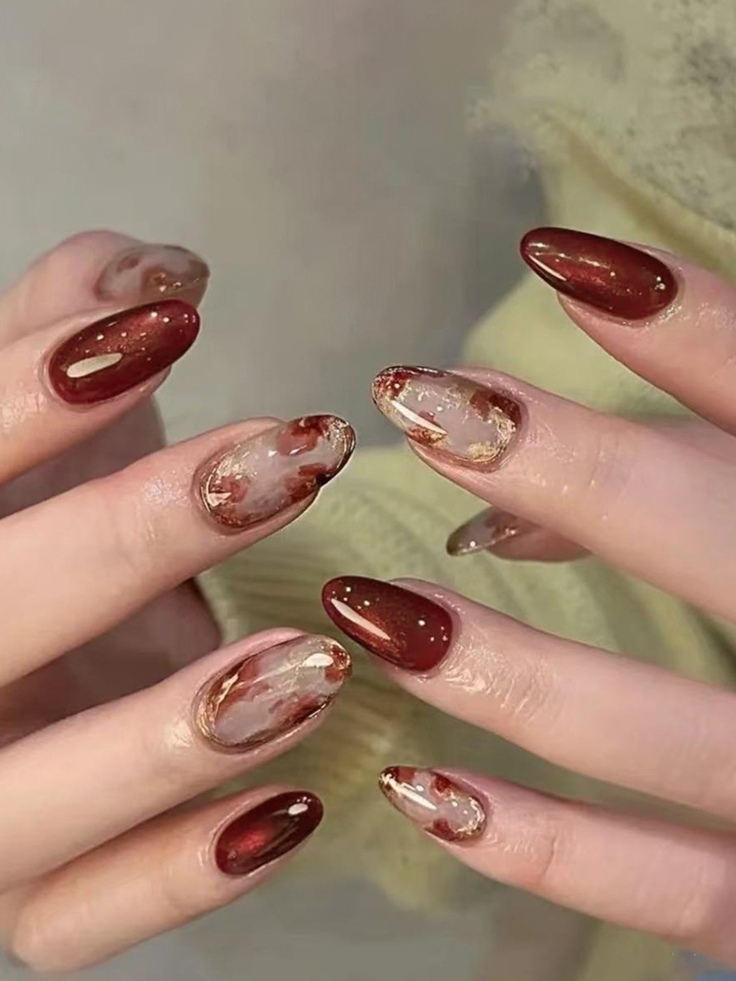 Cat-eye&Metallic Glitter Artificial Nails