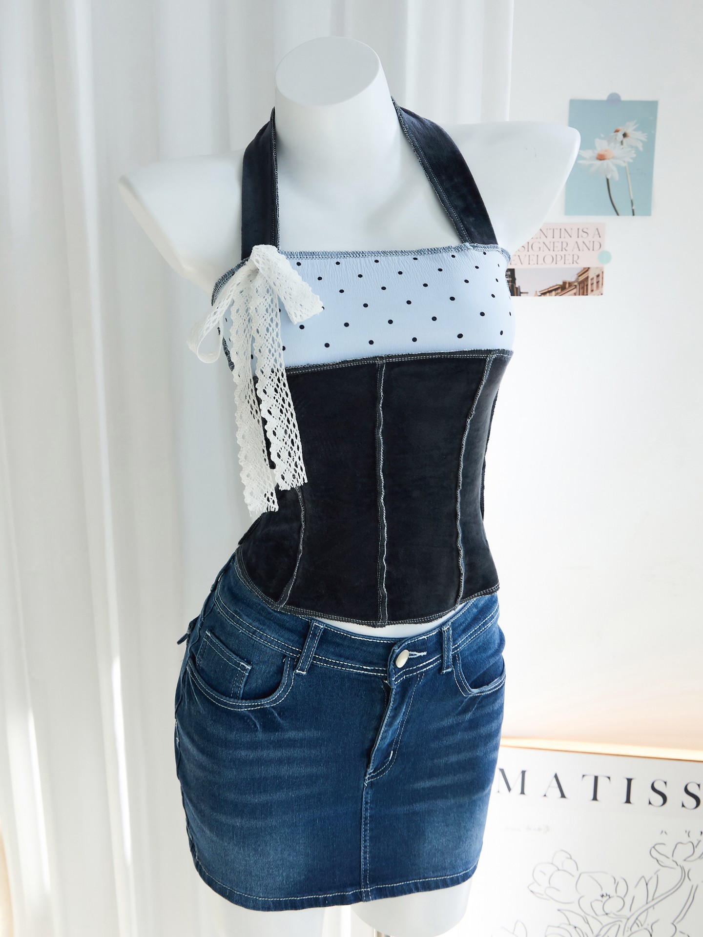 Y2K Contrast Stitch Halter Top with Lace-Tied