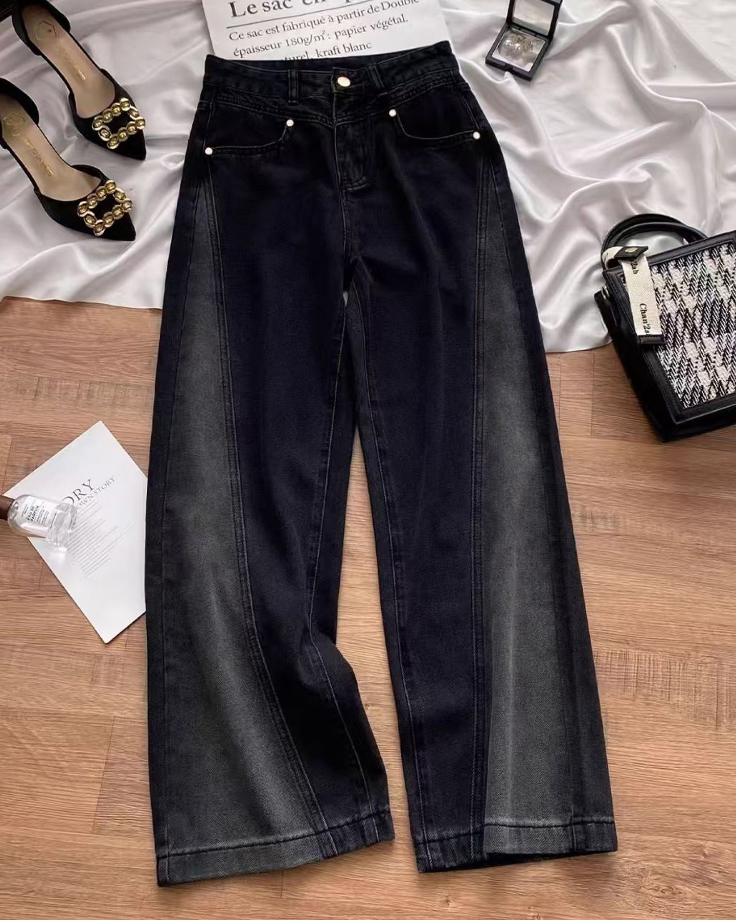 Rivet-Embellished Straight Leg Jeans