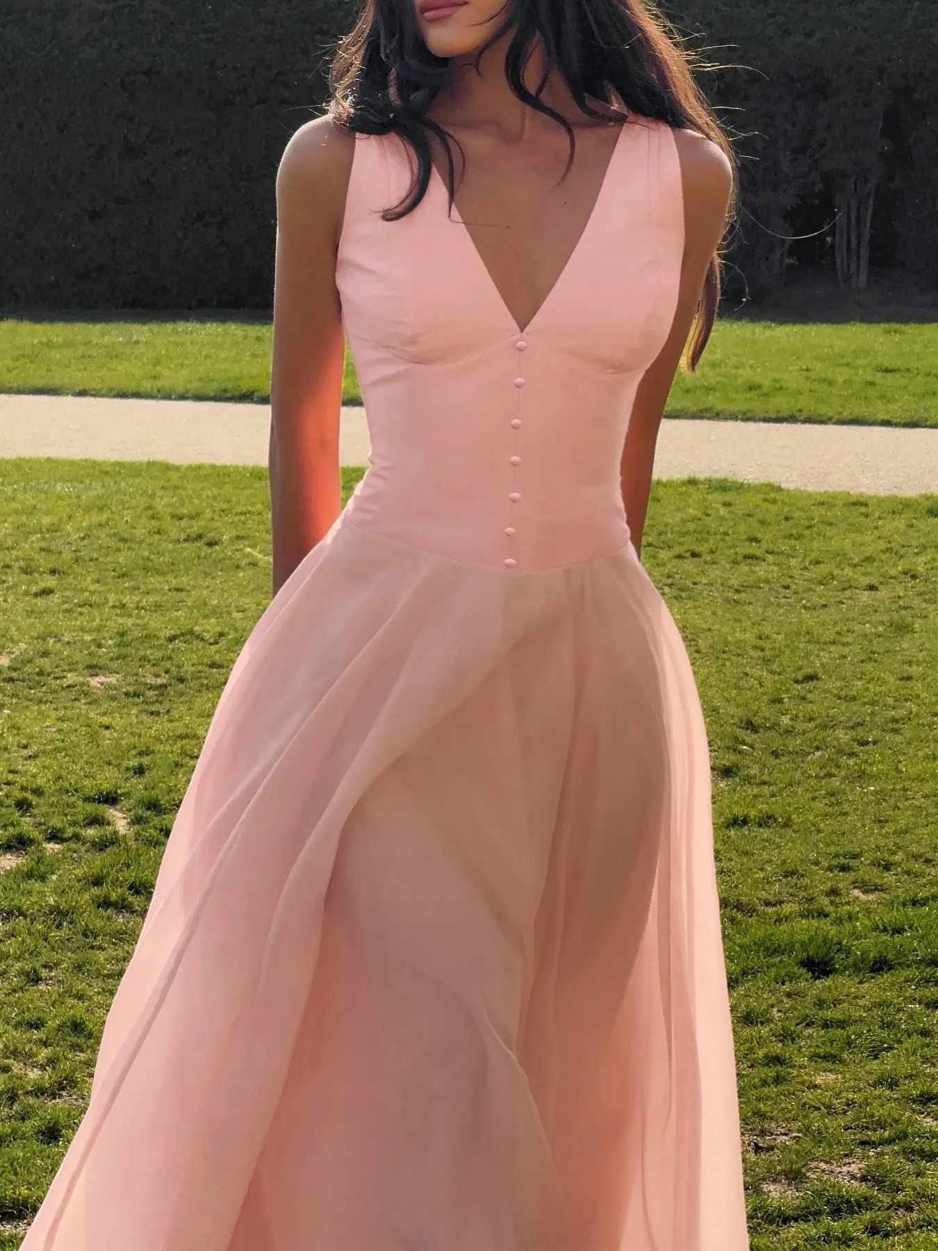 mesh asymmetrical off-the-shoulder draped maxi dress Aura Abstract Crafted from a blend Size:15.5 34.35 A-line Strapless Asymmetrical Tulle VM: Bridesmaid Blue Prio