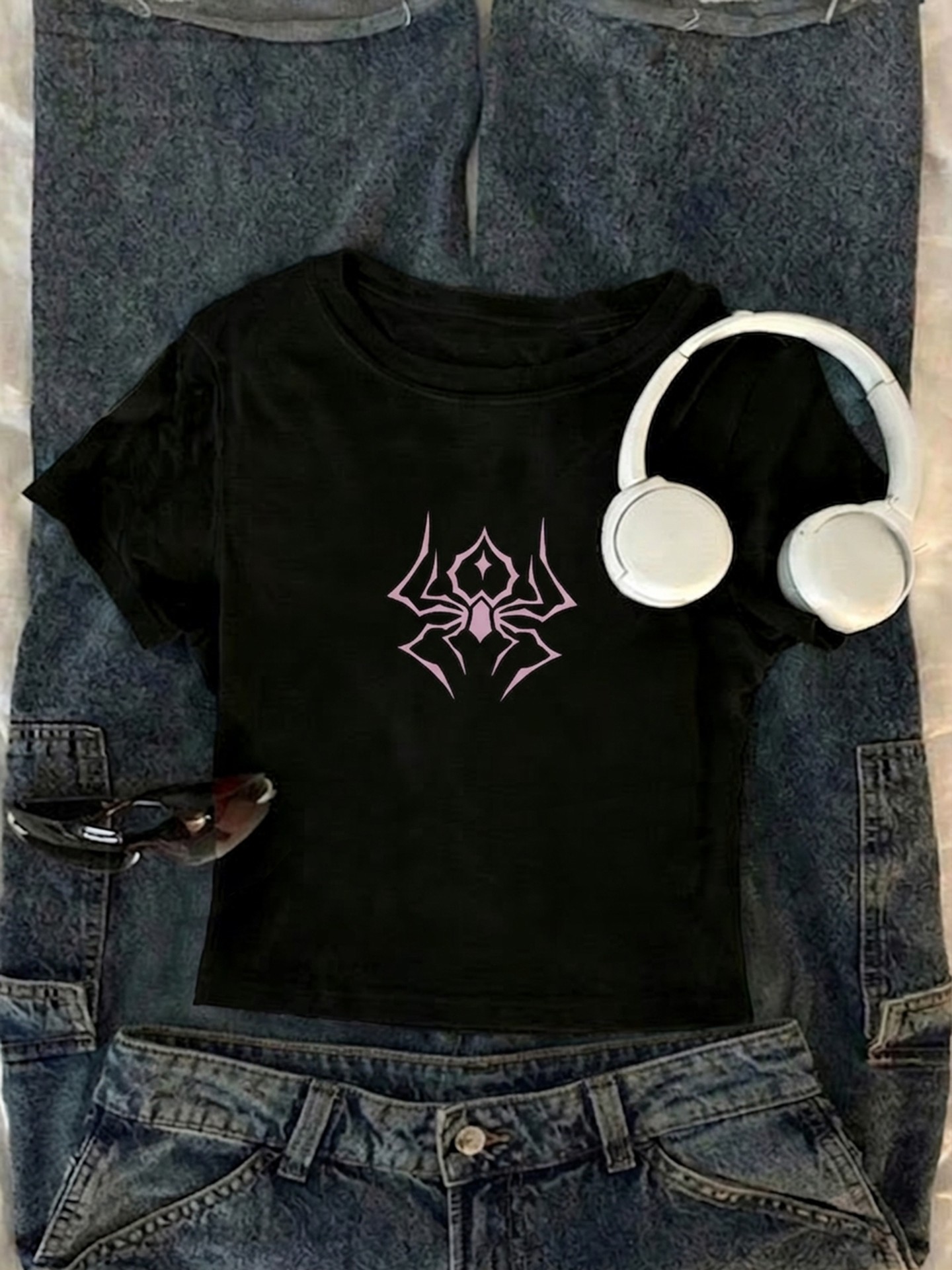 Y2K Graphic Pullover T-Shirt