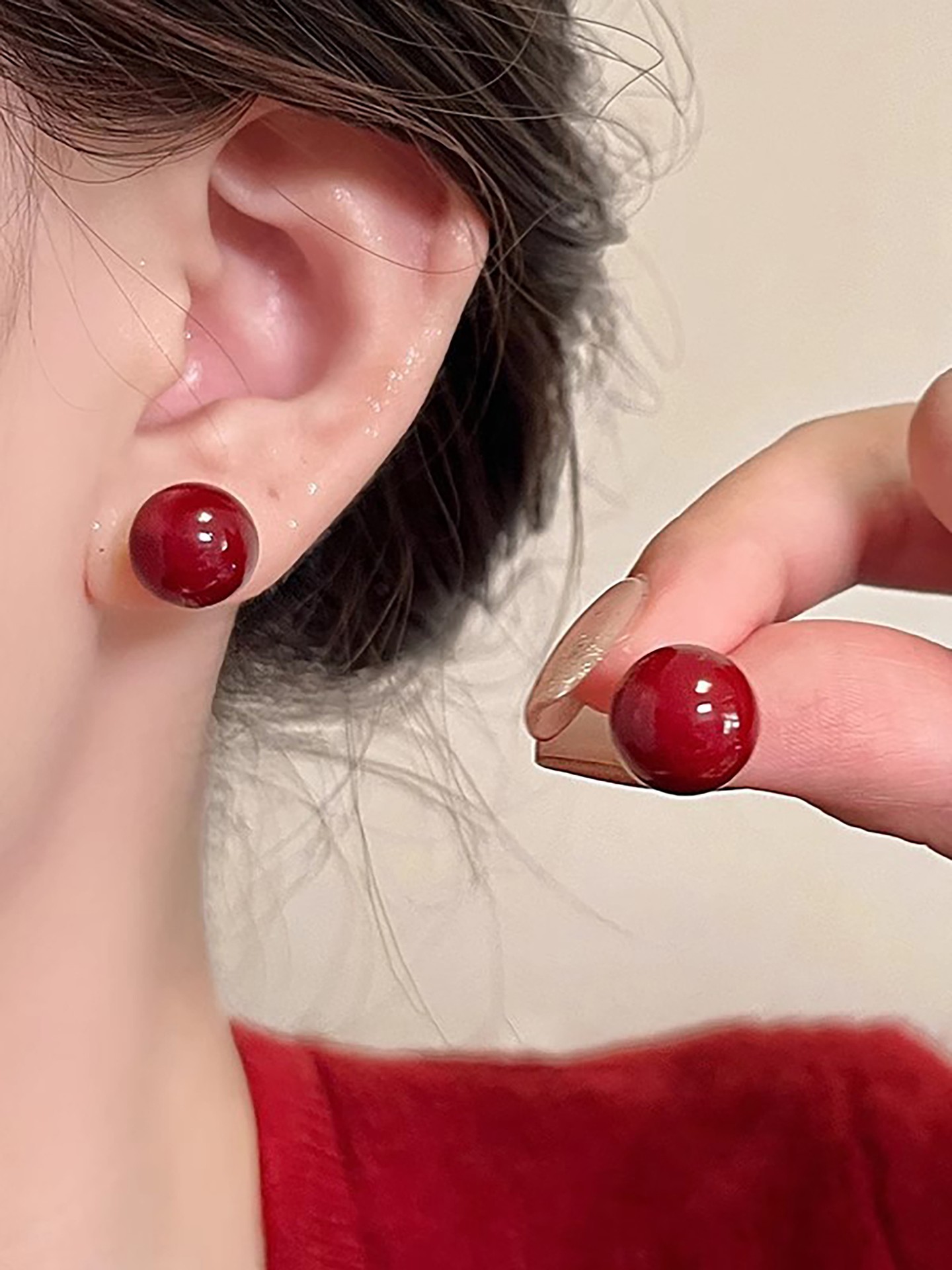 Round Artificial Jewellery - Stud