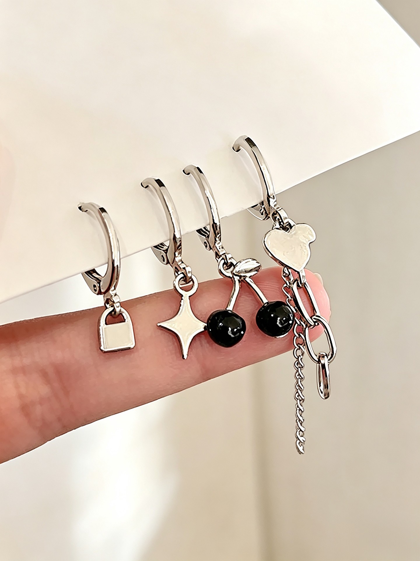 Plant Artificial Jewellery - Earring Set