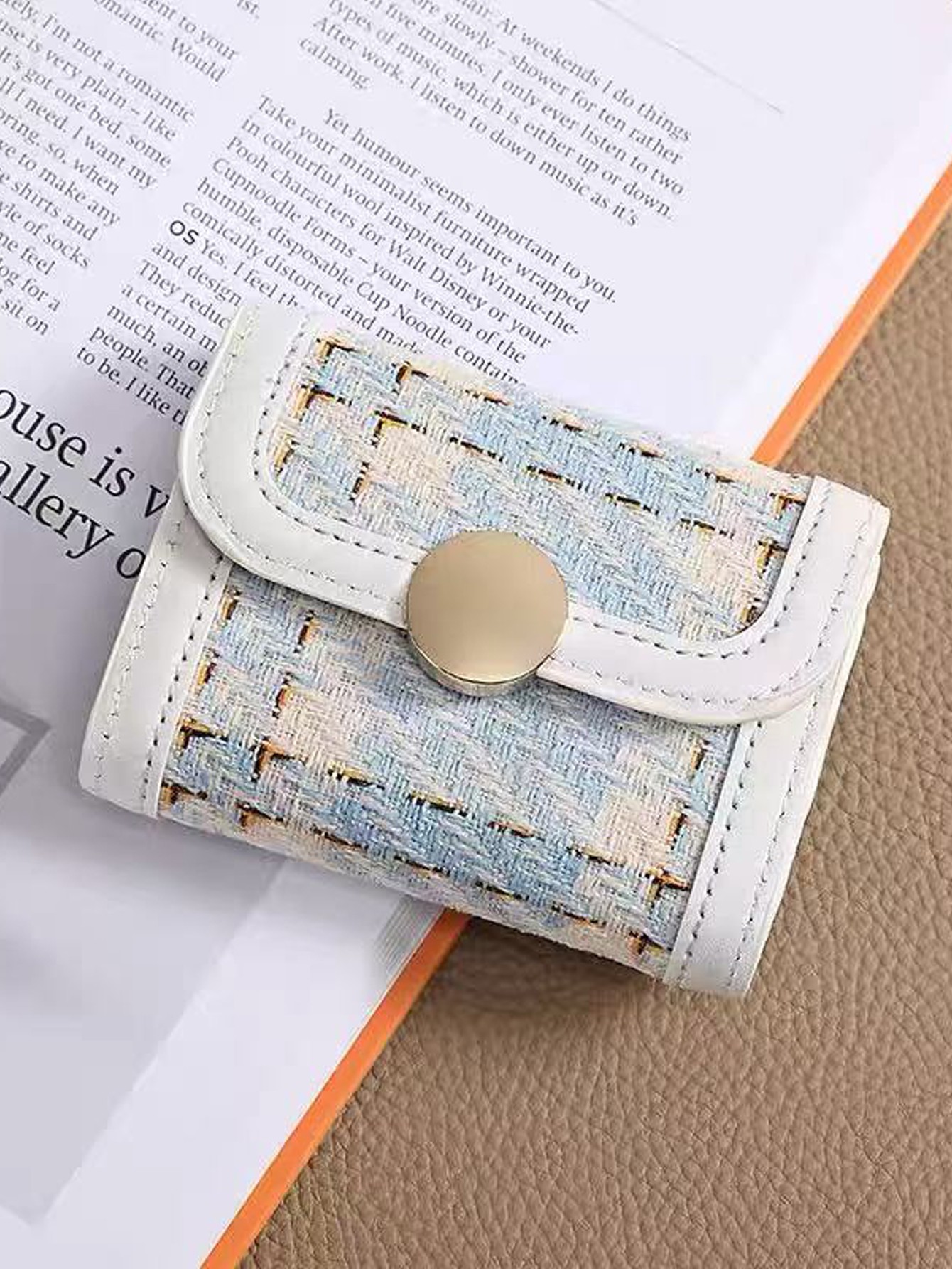 Metal Detail Wallet
