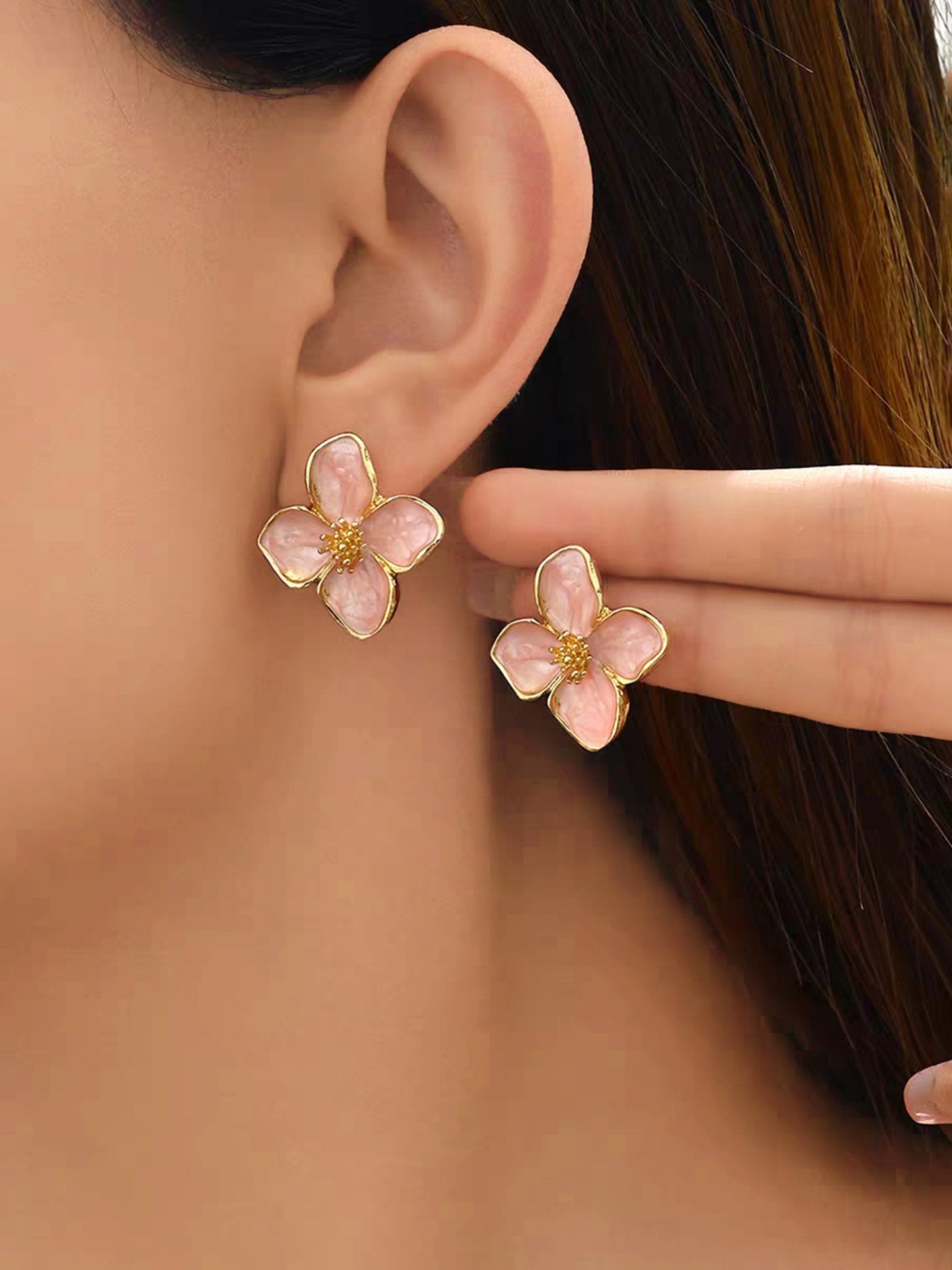 Flowers Artificial Jewellery - Stud