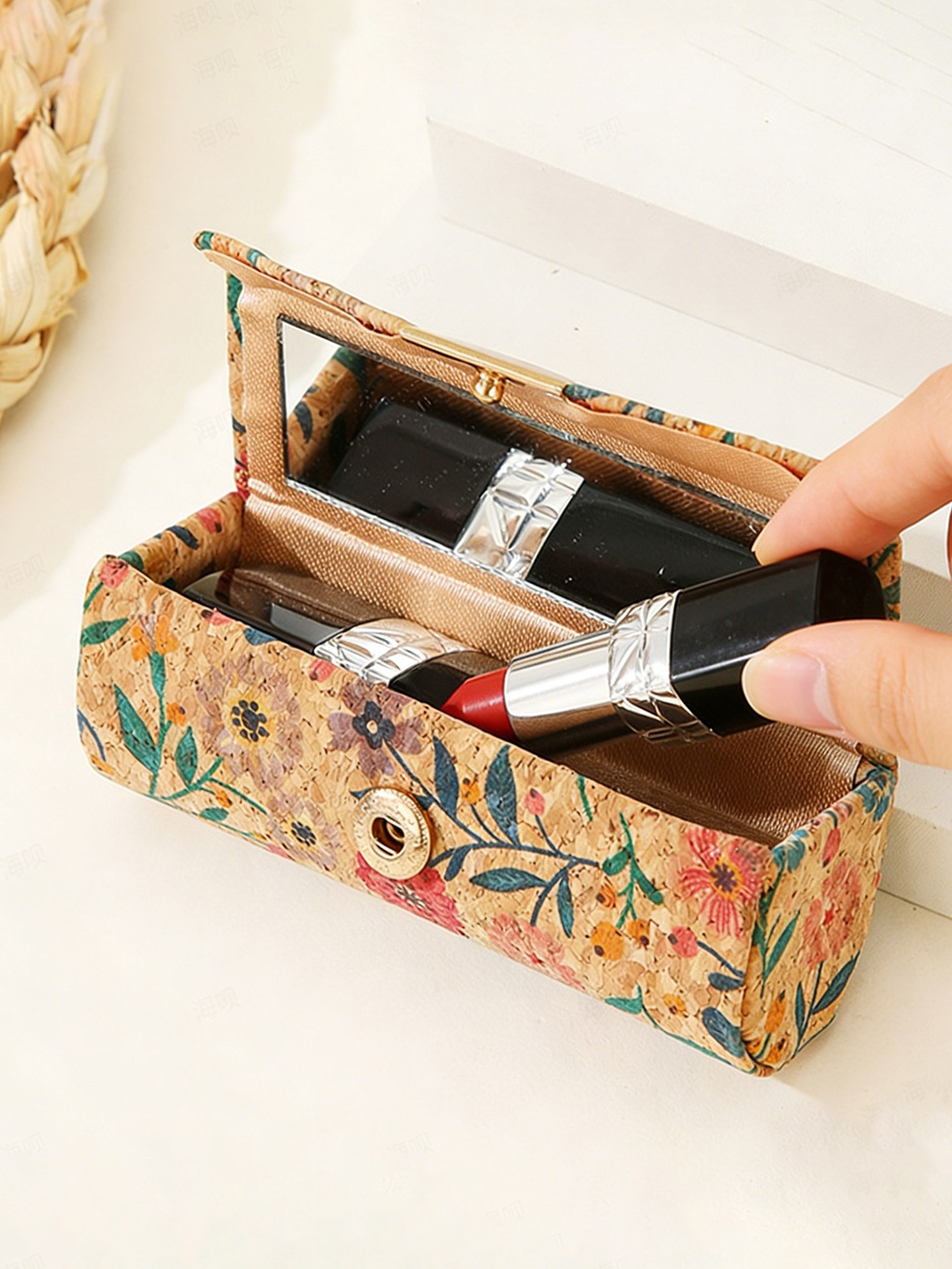 Flowers Lipstick Bag With Mirror
