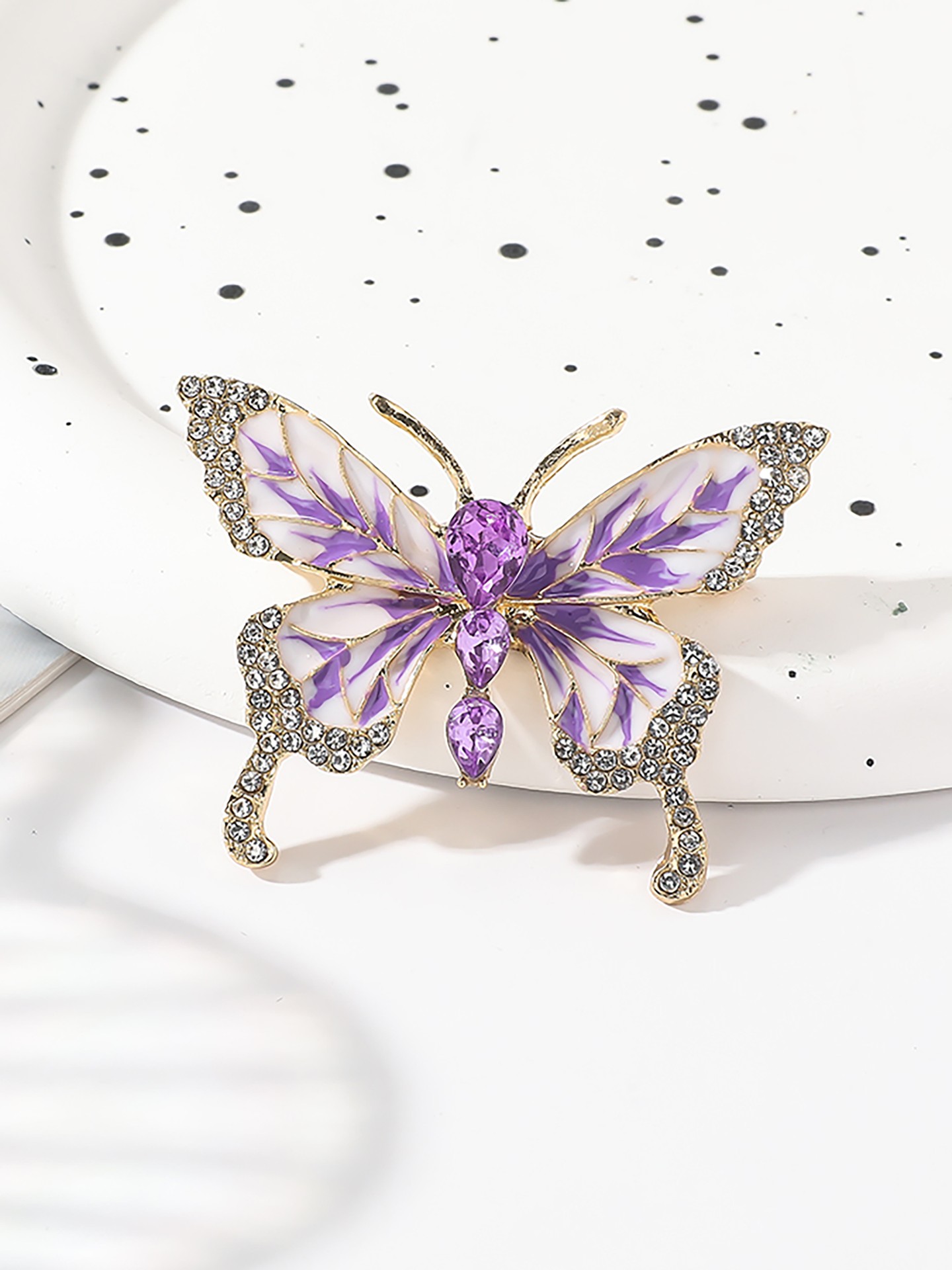 Insect Imitation/Artificial Jewellery - Brooch