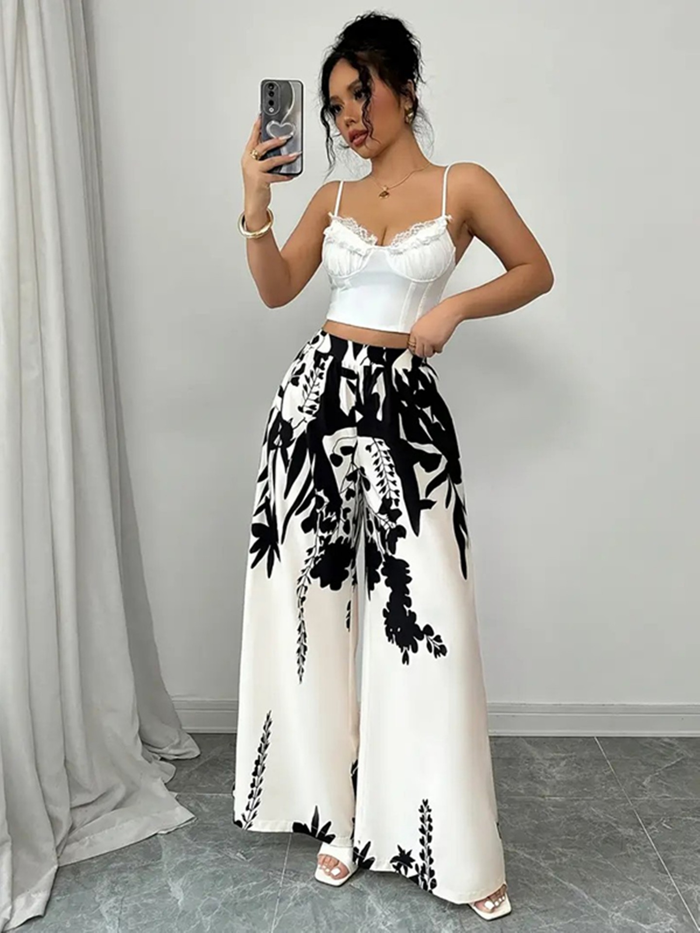 Others Wide Leg Pants