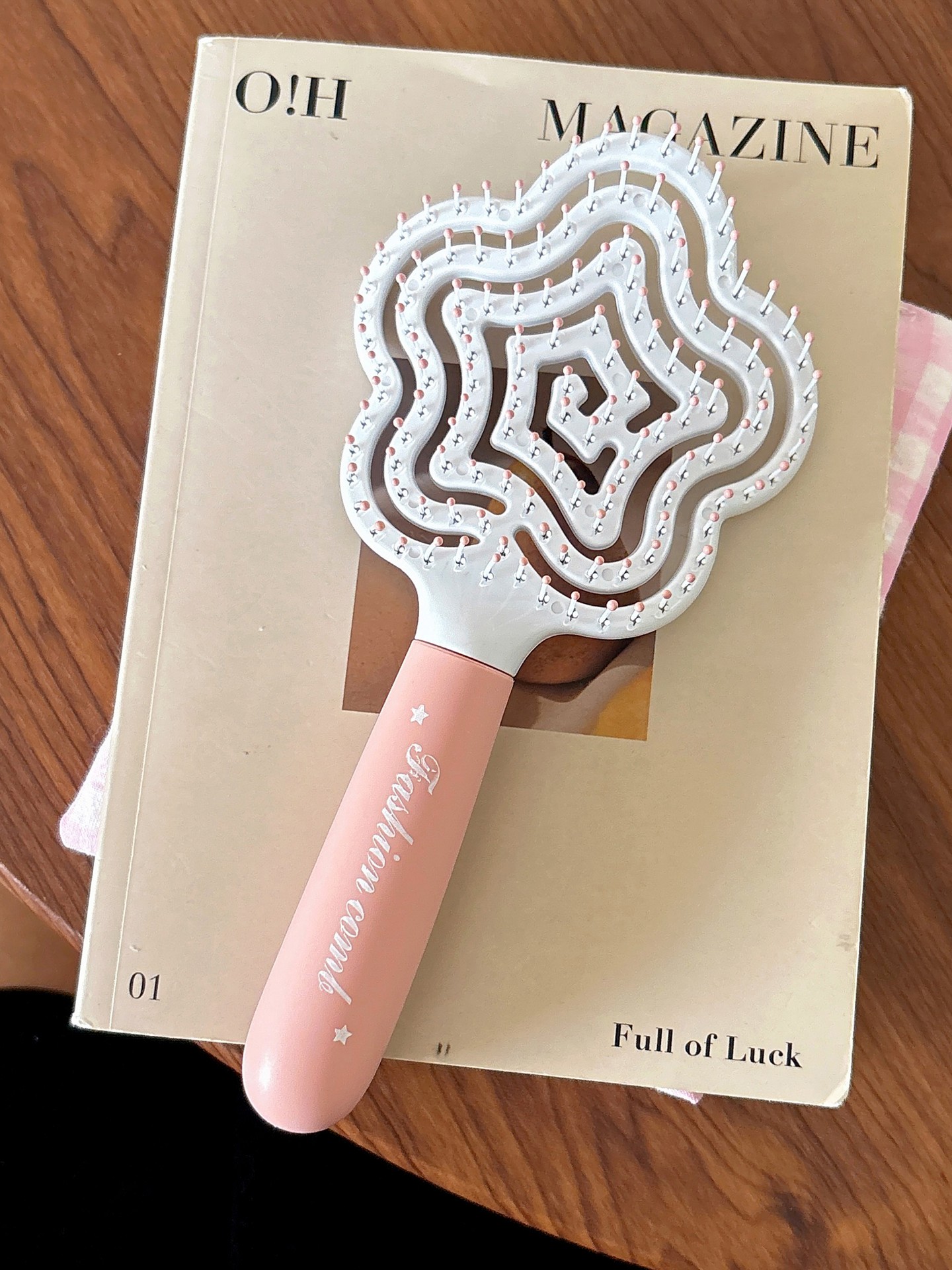 Soft-Girl Star-Shape Detangling Hair Comb