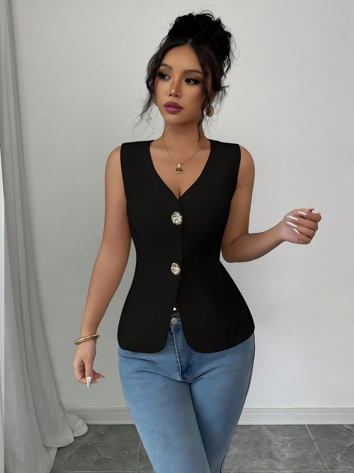 Elegant Waistcoat Sleeveless Metallic Decor top