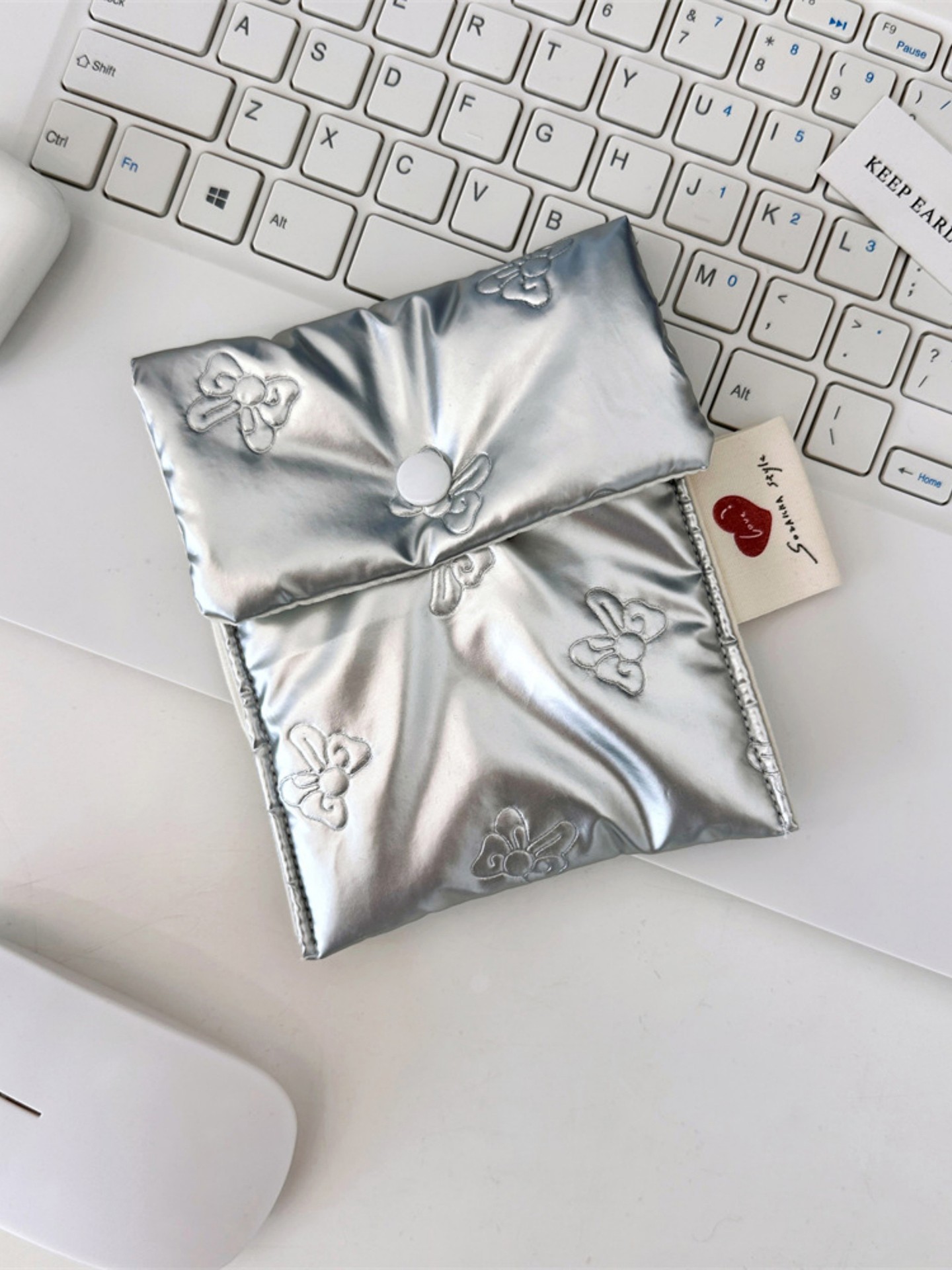 Bow Makeup Pouch
