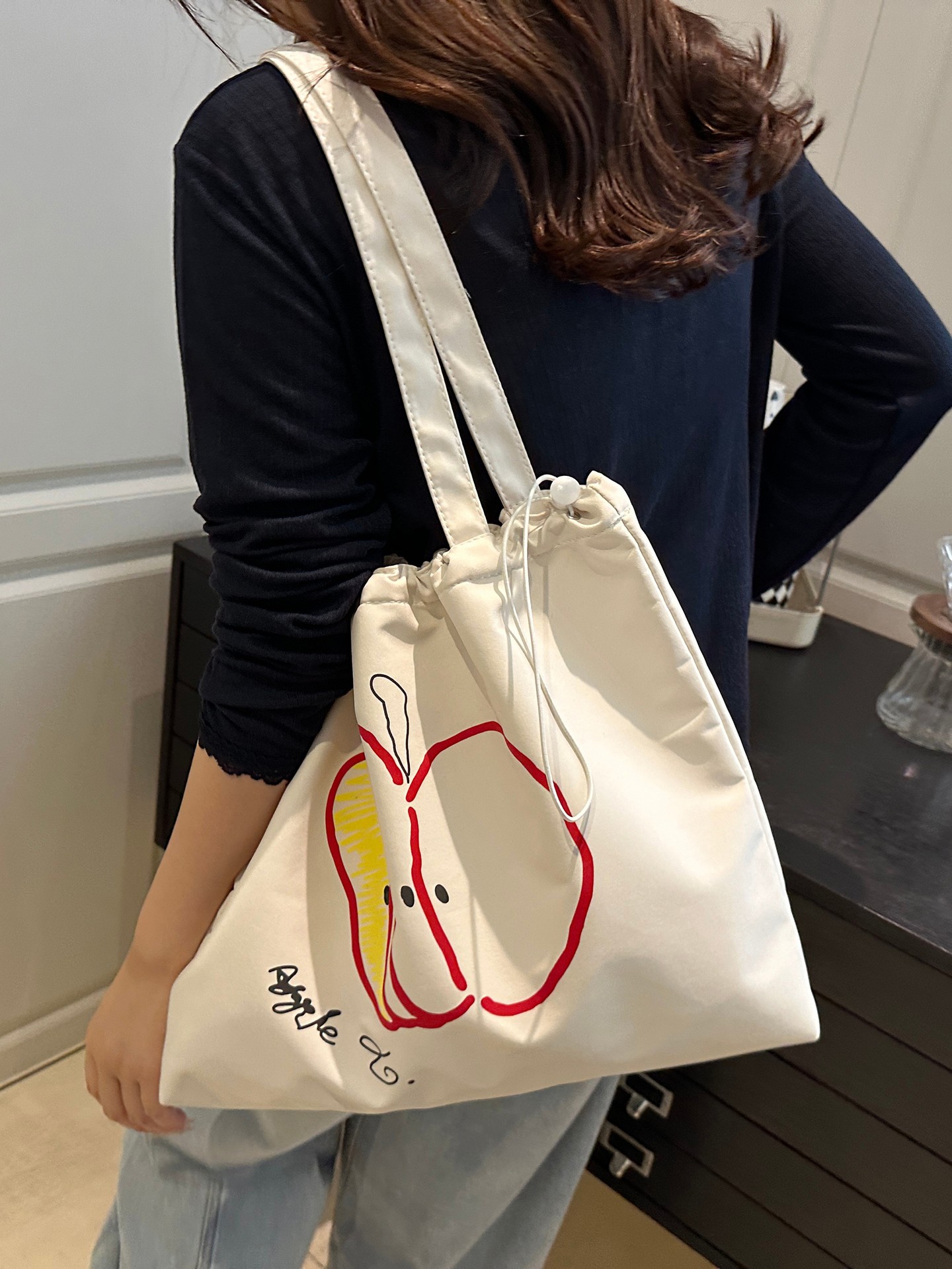Apple Print Totes Bag
