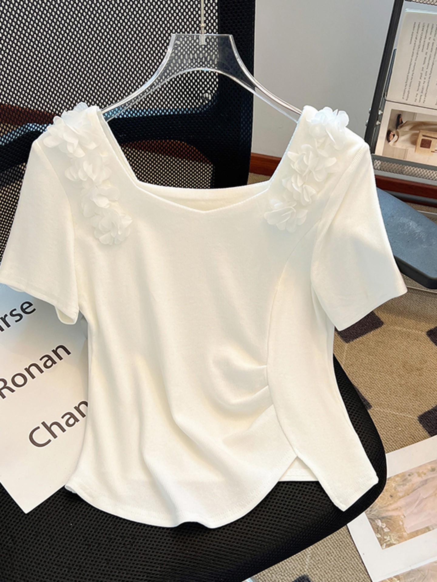 Applique Pullover T-Shirt