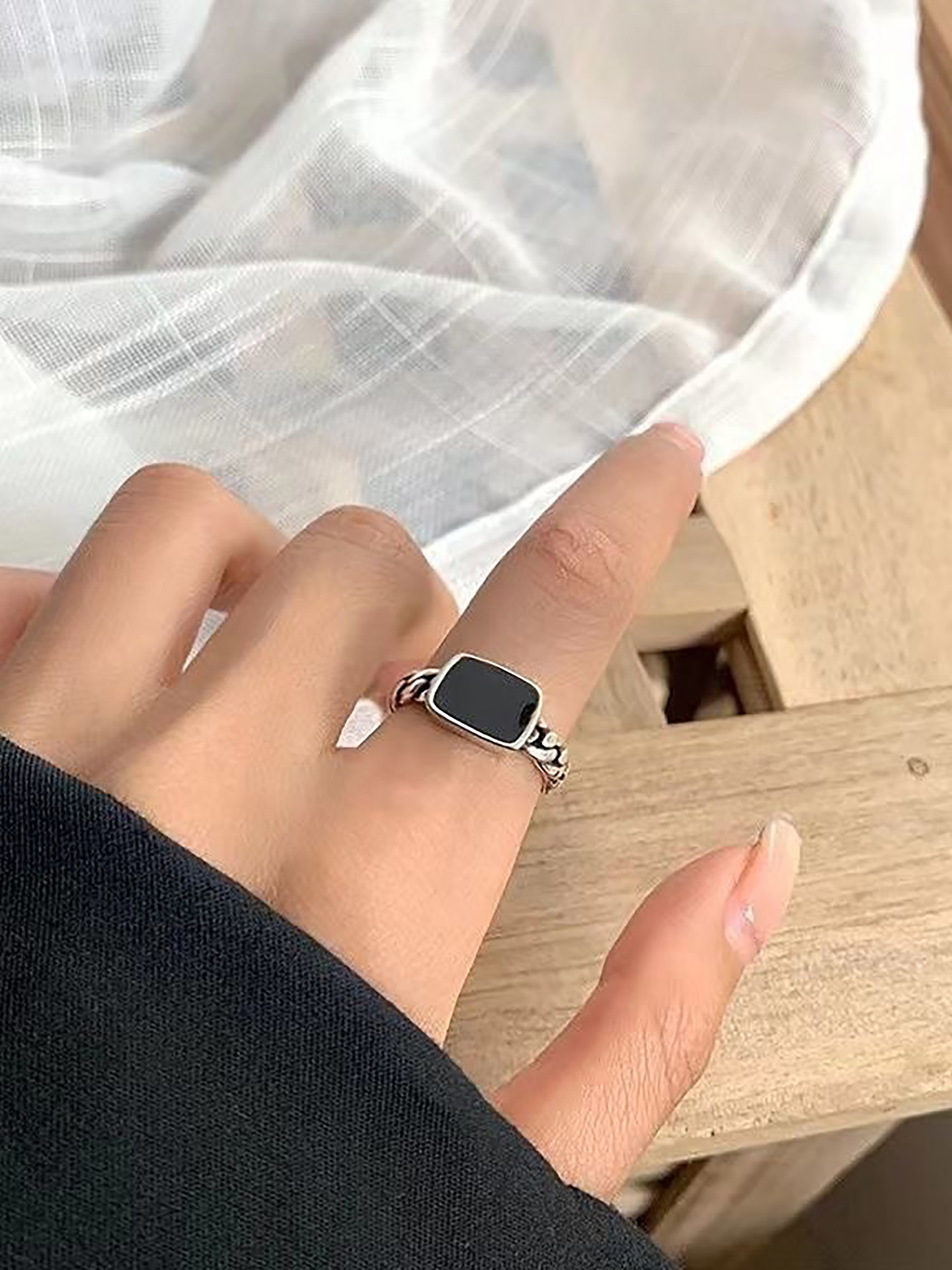 Rhinestone Fashion Ring