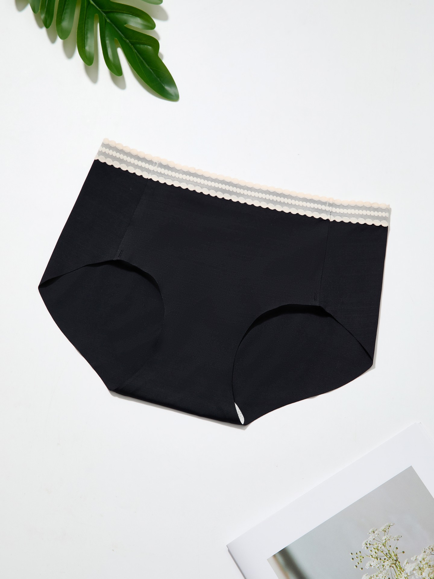 Colour Block Briefs