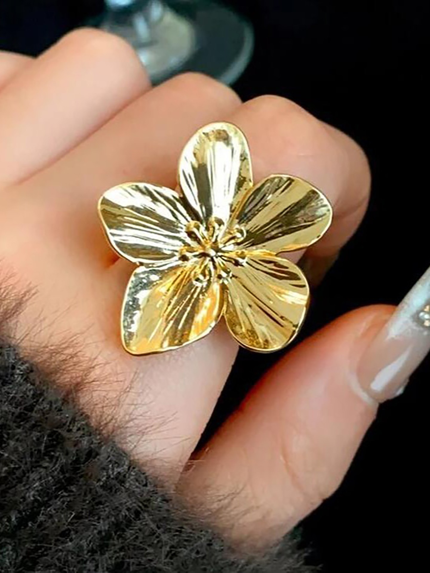 Gold Floral Statement Fashion Ring