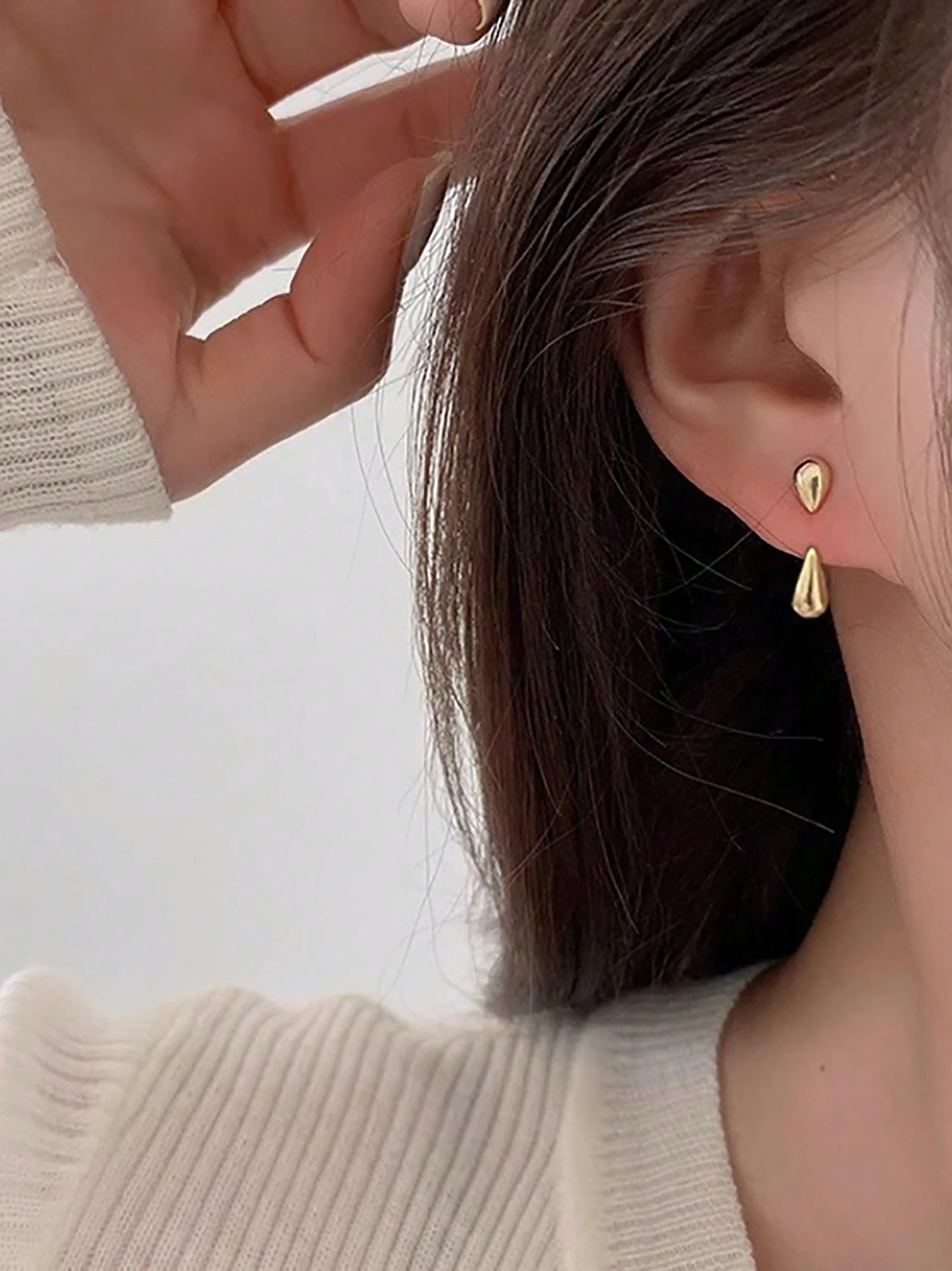 Water Drop Stud Earrings