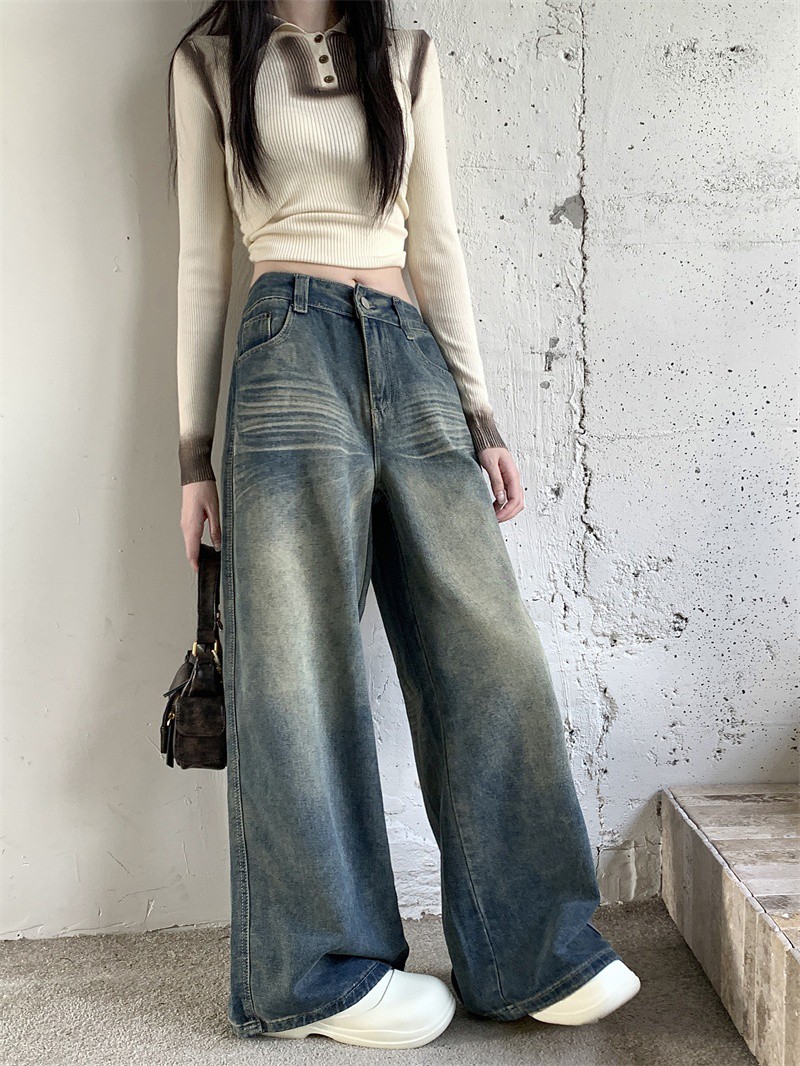 Studded Wide Leg Jeans