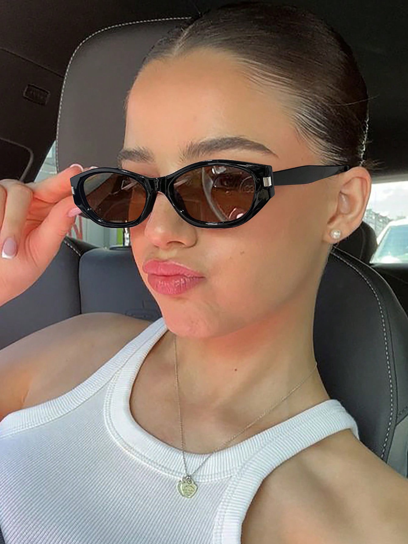 Metal Detail Retro Sunglasses