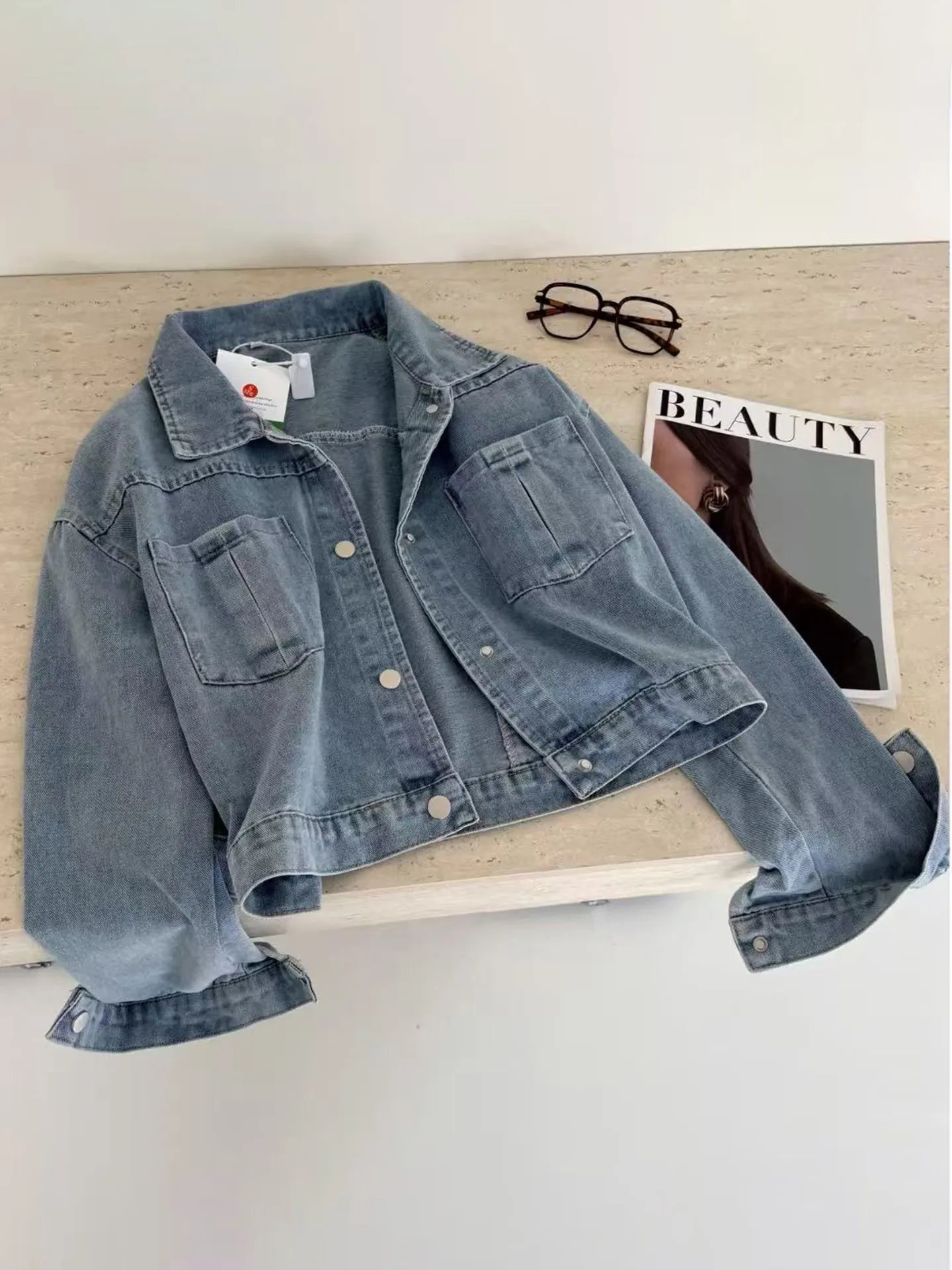 Light Wash Pocket Denim Short Jacket | Savana | Bestsellers