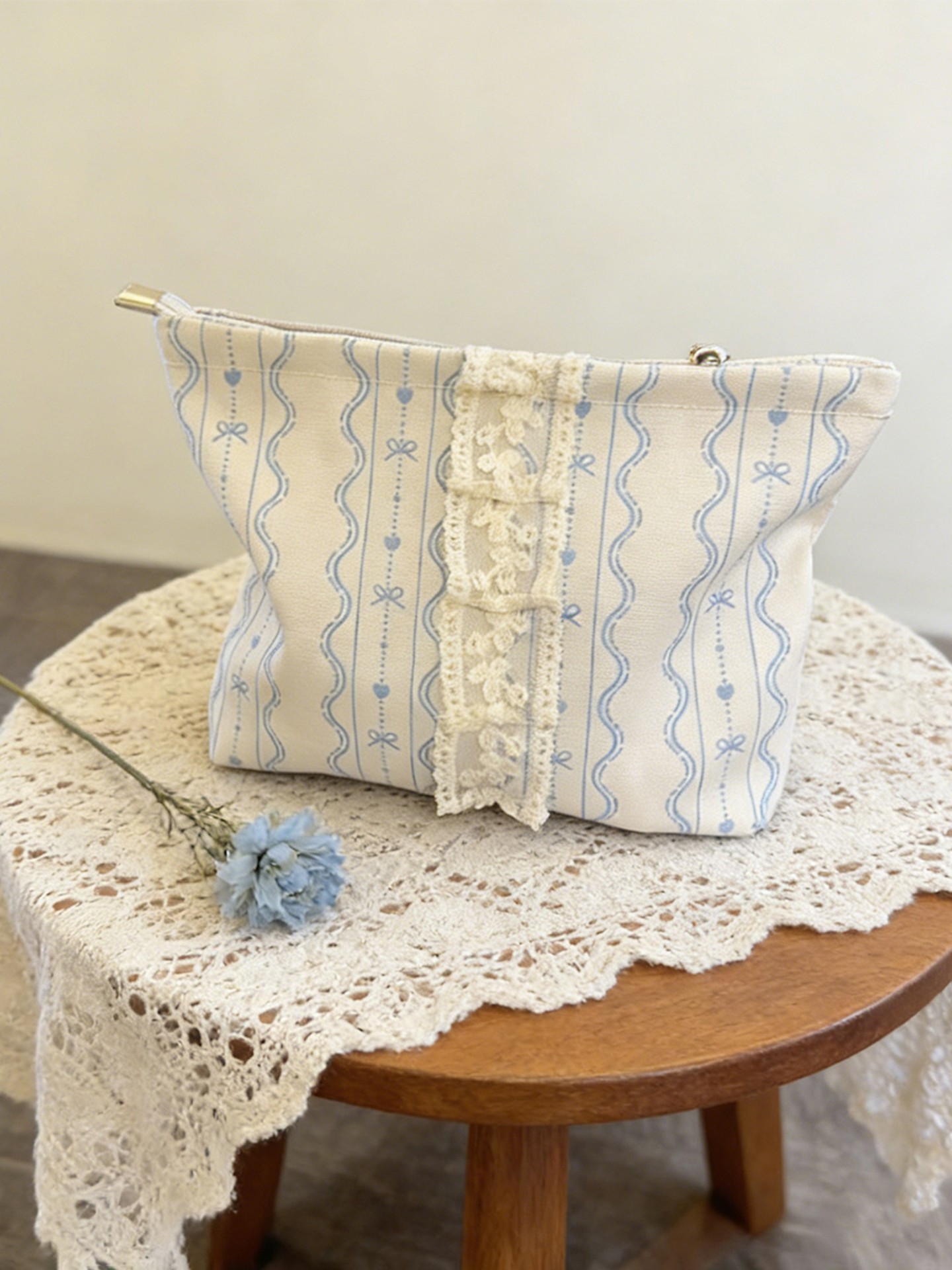 Lace Trim Makeup Bag