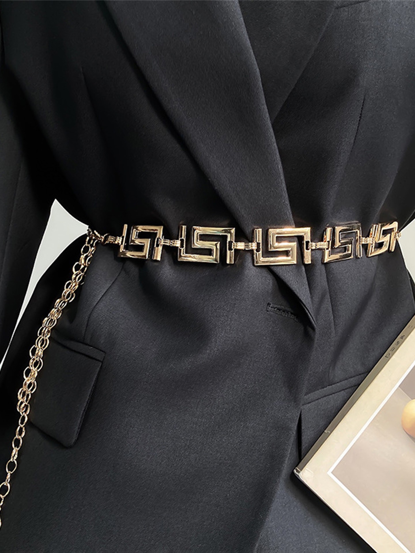 Solid Waist Chain Belt