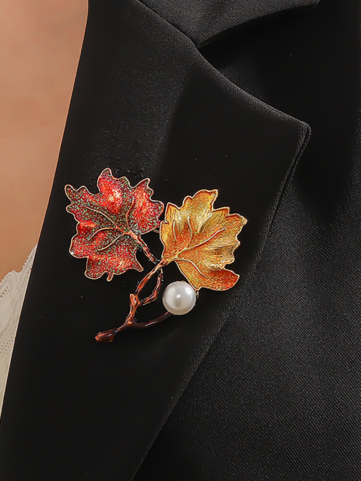 Plant Imitation/Artificial Jewellery - Brooch