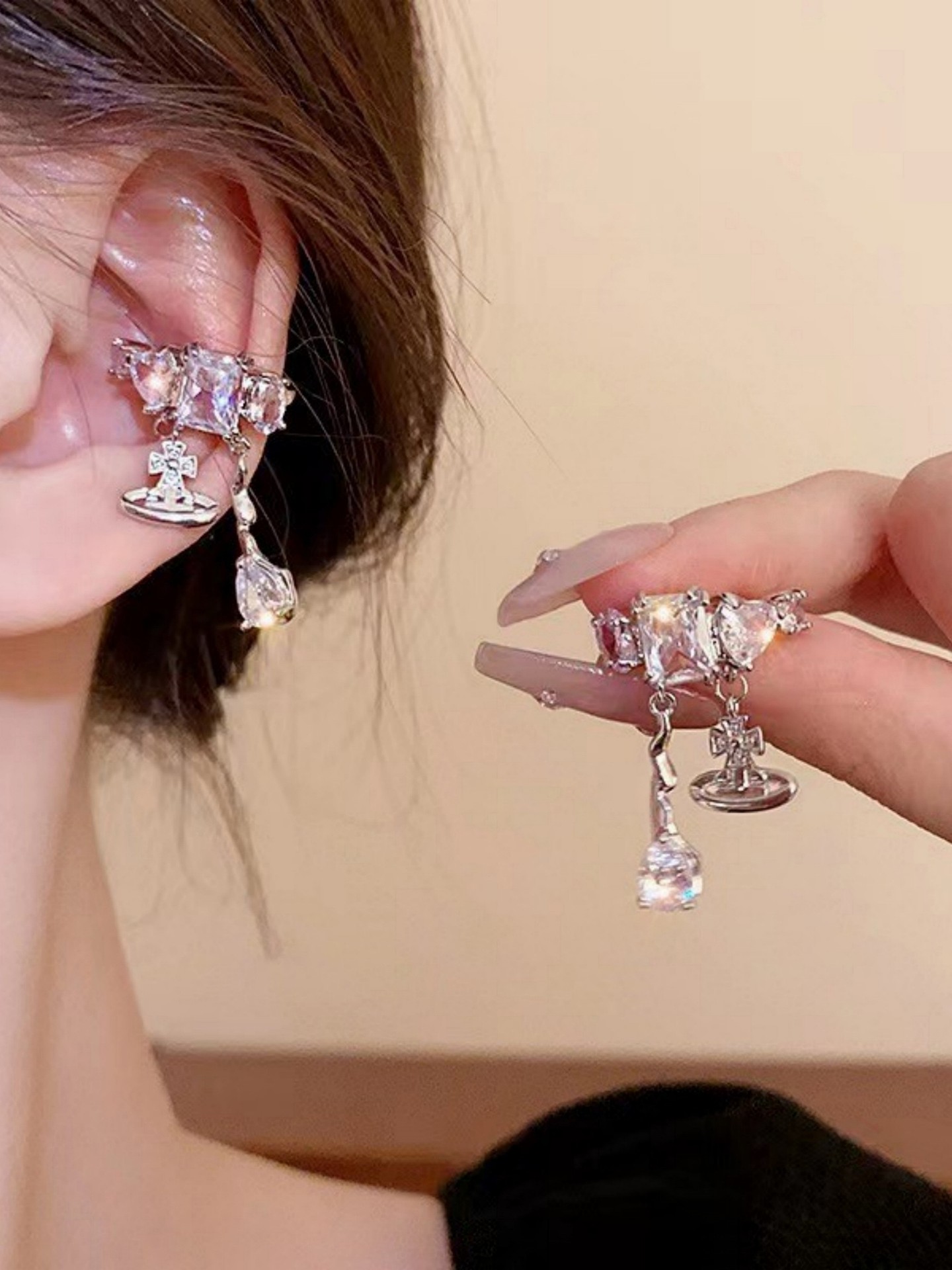 Planet Artificial Jewellery -Ear Cuff