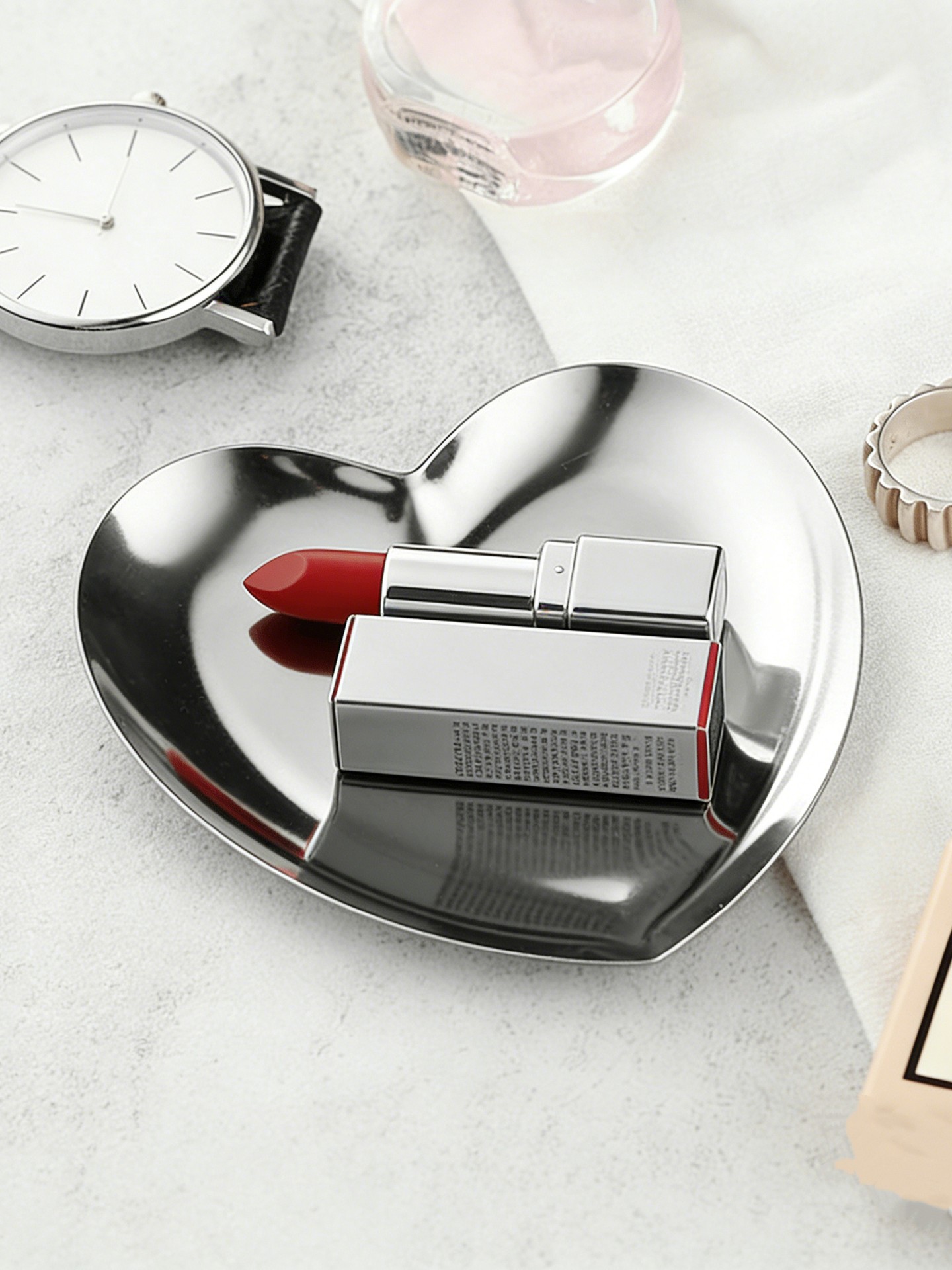 Heart Makeup Tray