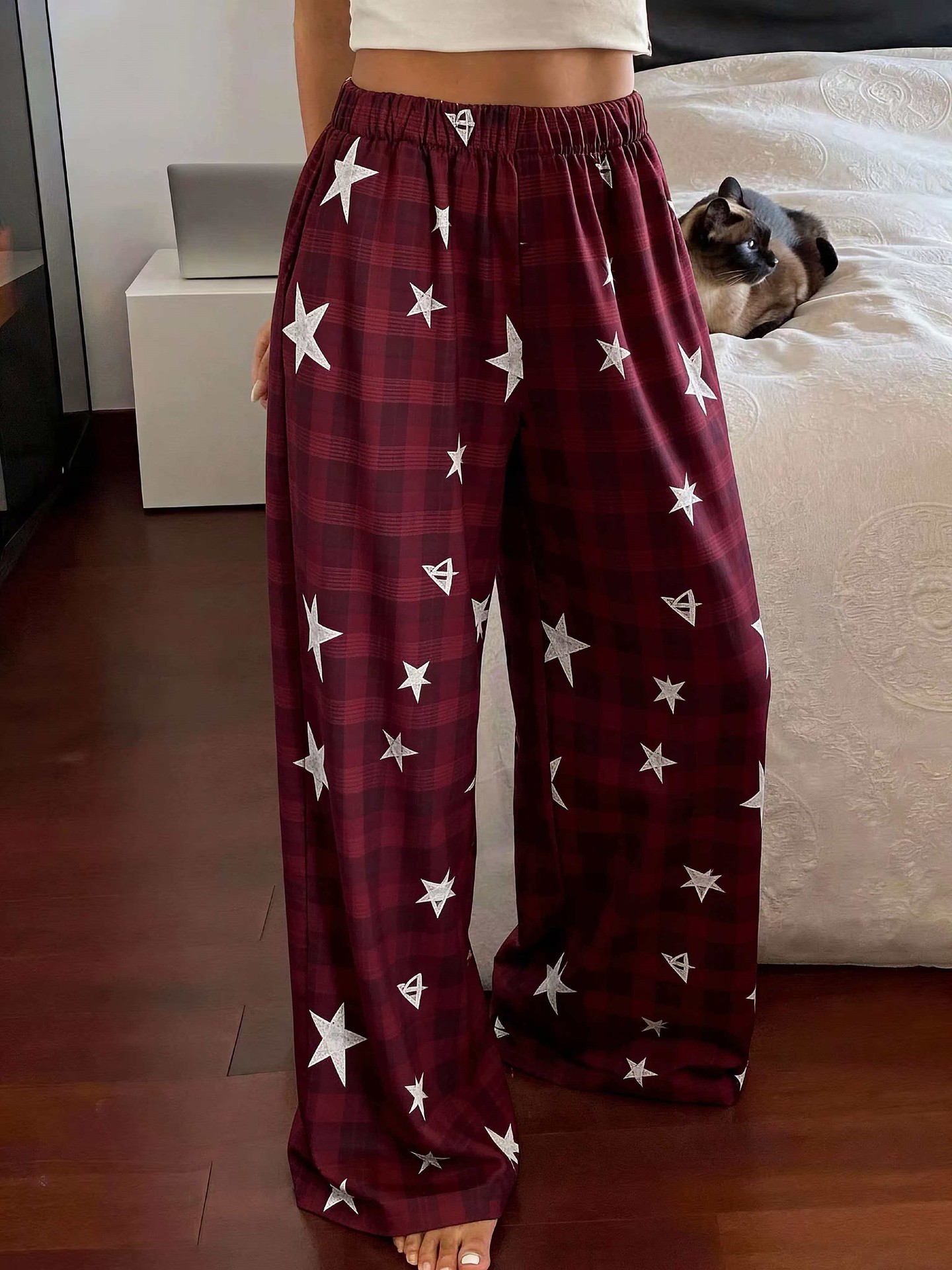Weekend Star Print Wide-Leg Lounge Bottoms
