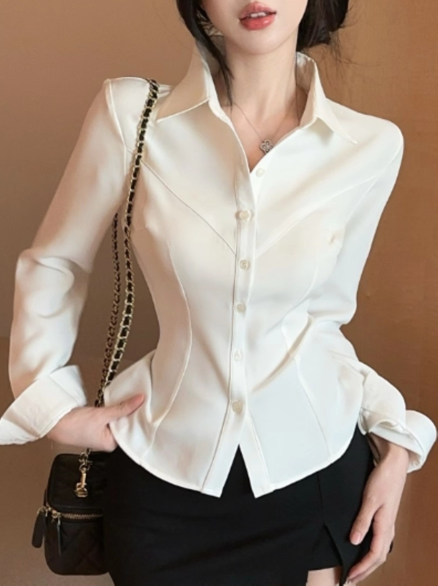 Minimalist Fashion Slim Fit Casual Shirt