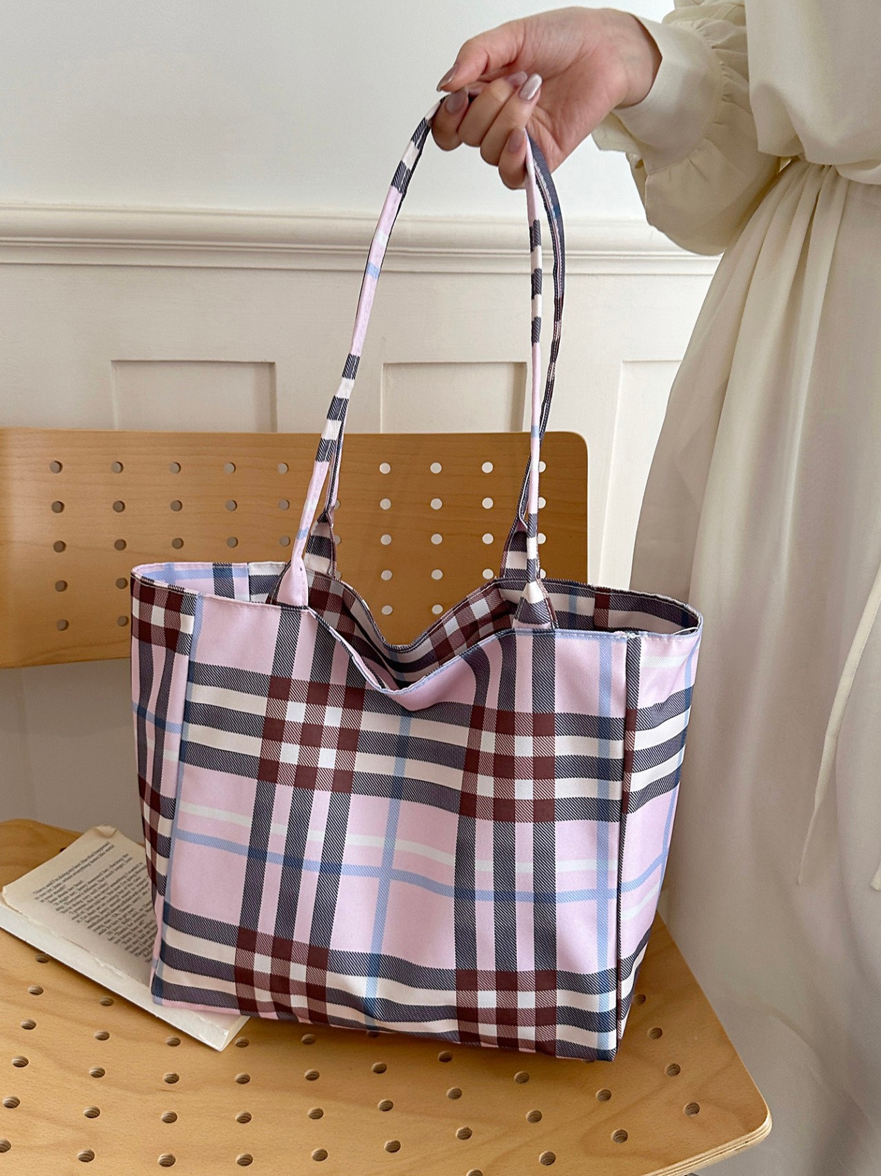 Geometric Totes Bag