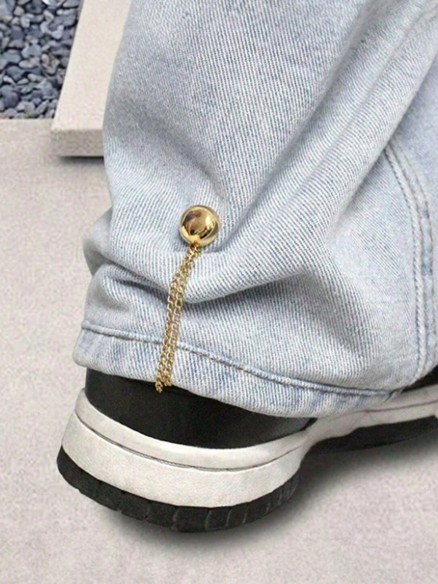 1pc Clothing adjuster