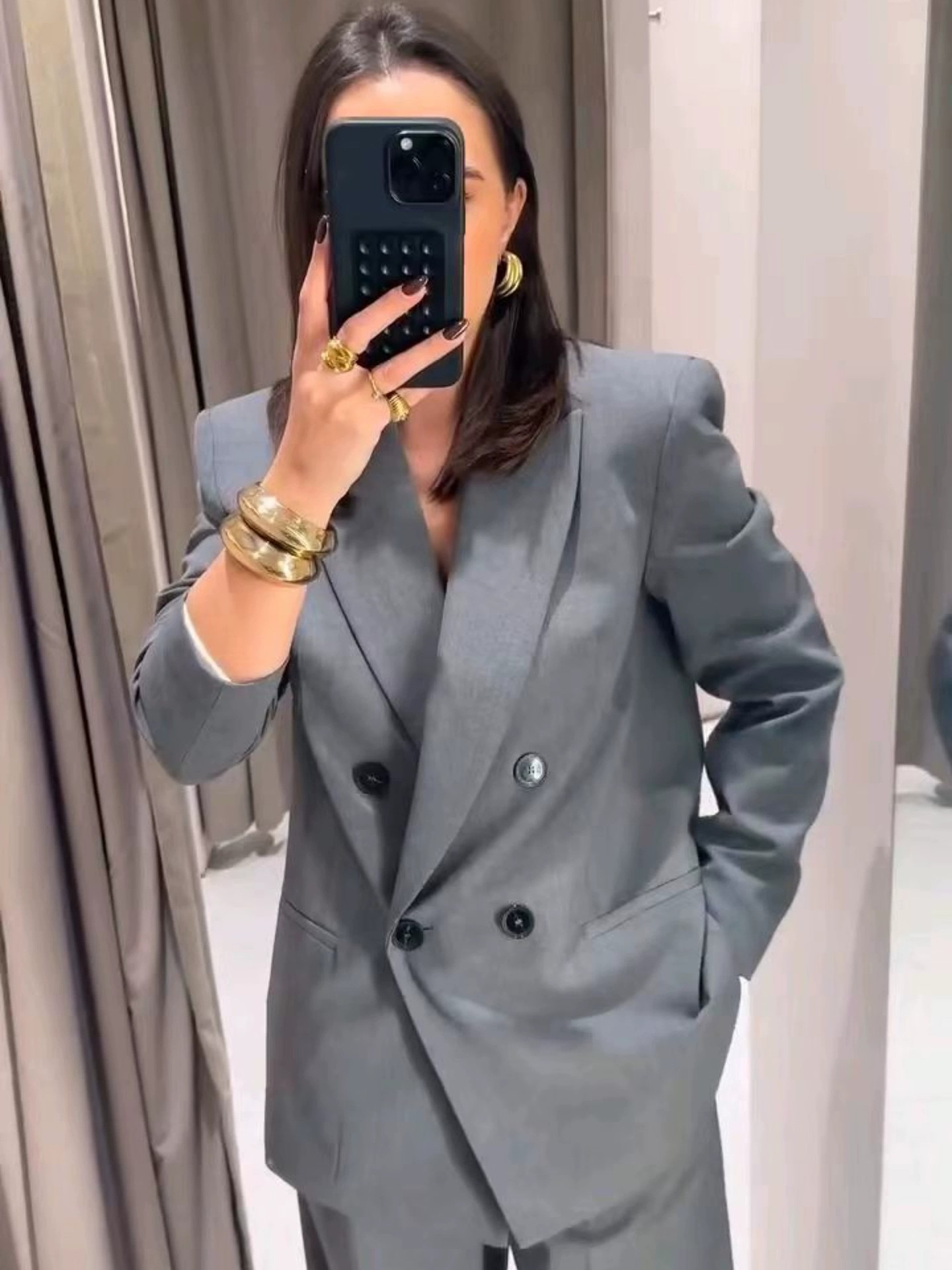 Shoulder-padded Classic Blazer