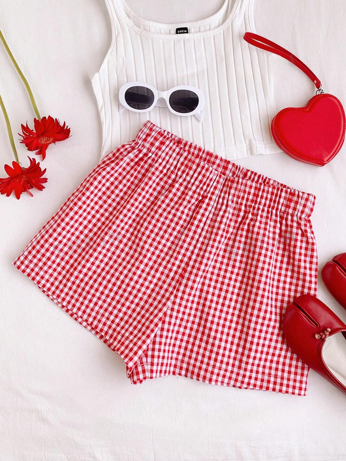 Elastic Straight Leg Shorts