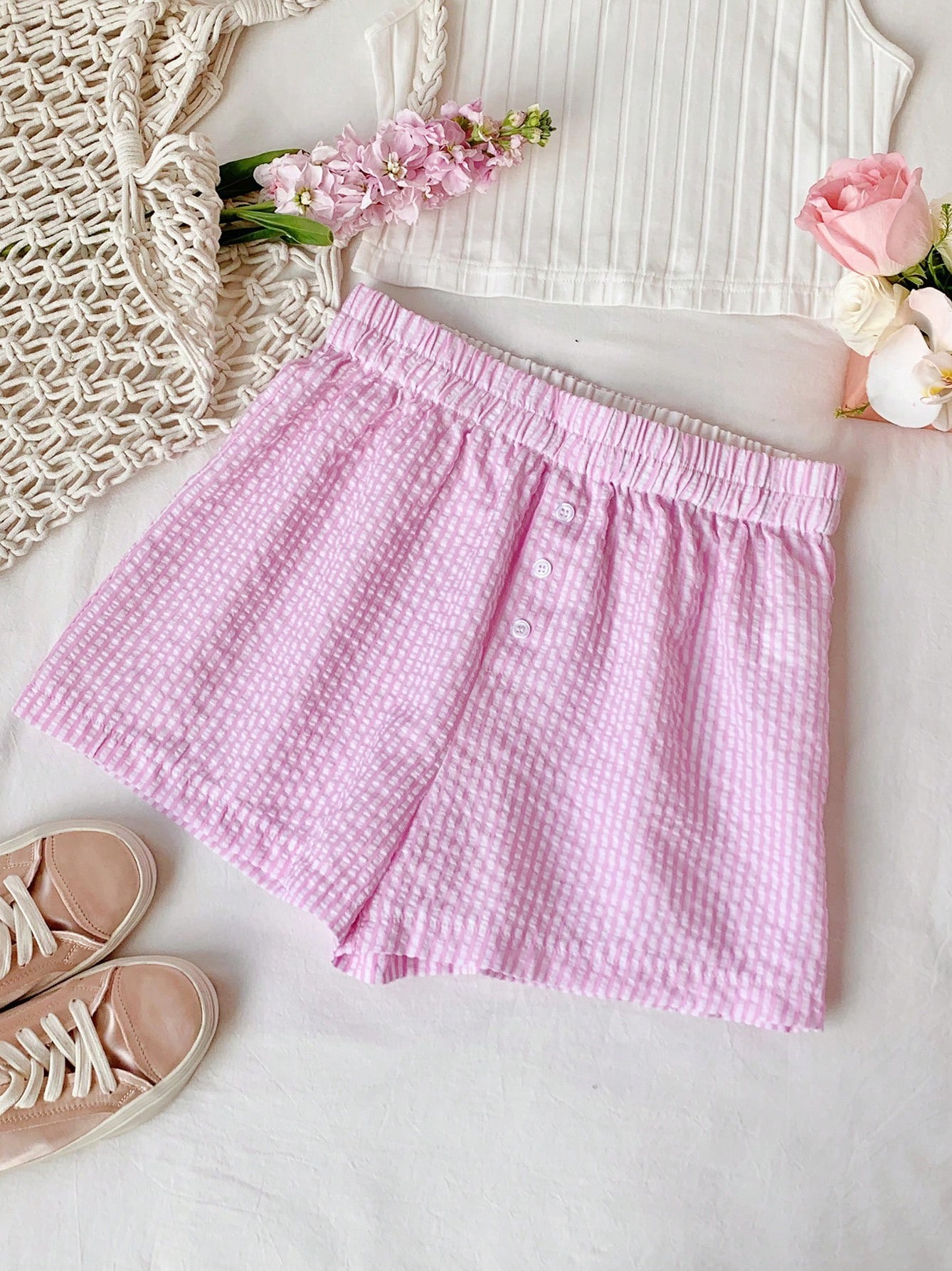 Elastic Straight Leg Shorts