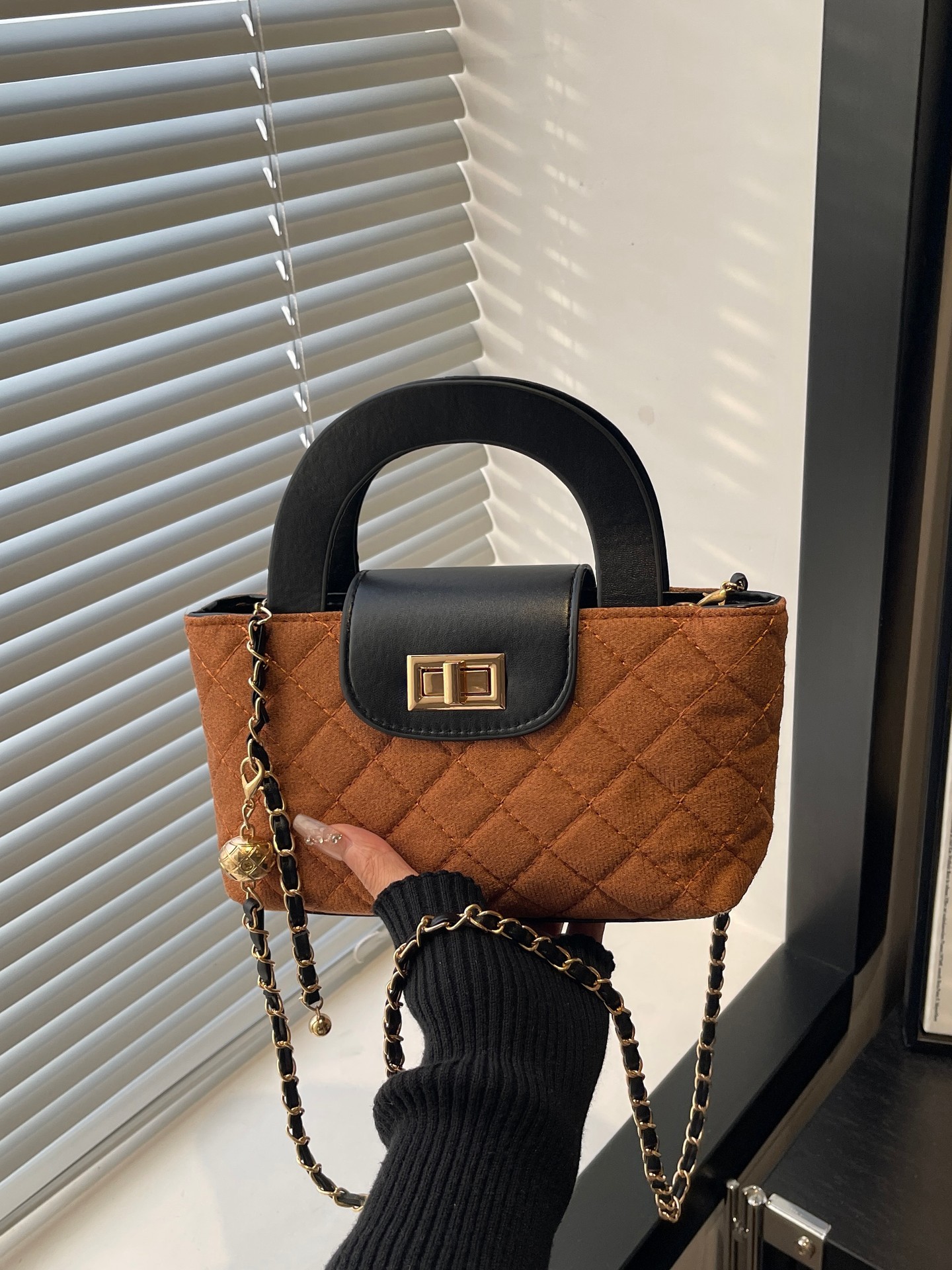 Decorative Stitch Crossbody Bag
