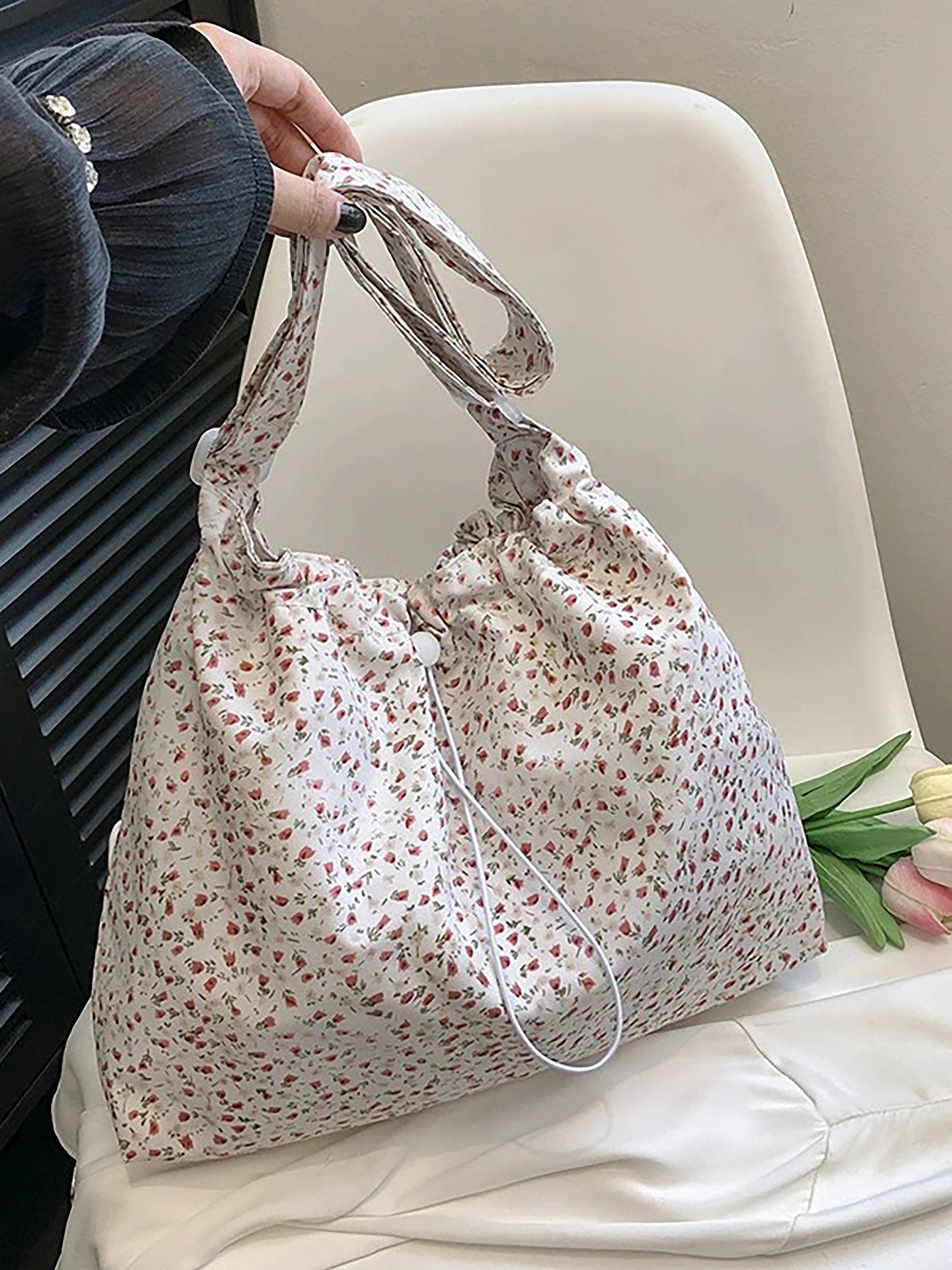 Ditsy Floral Crossbody Bag